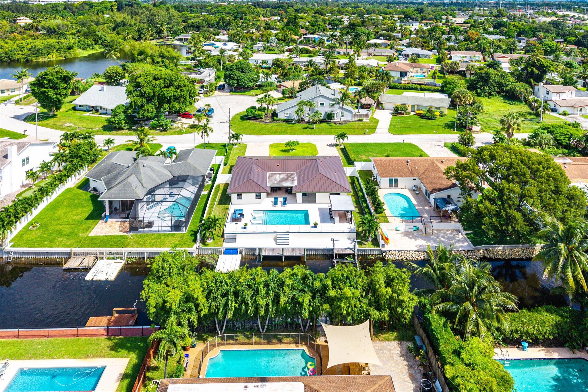 ISLAND ESTS ADD 1 IN - Residential