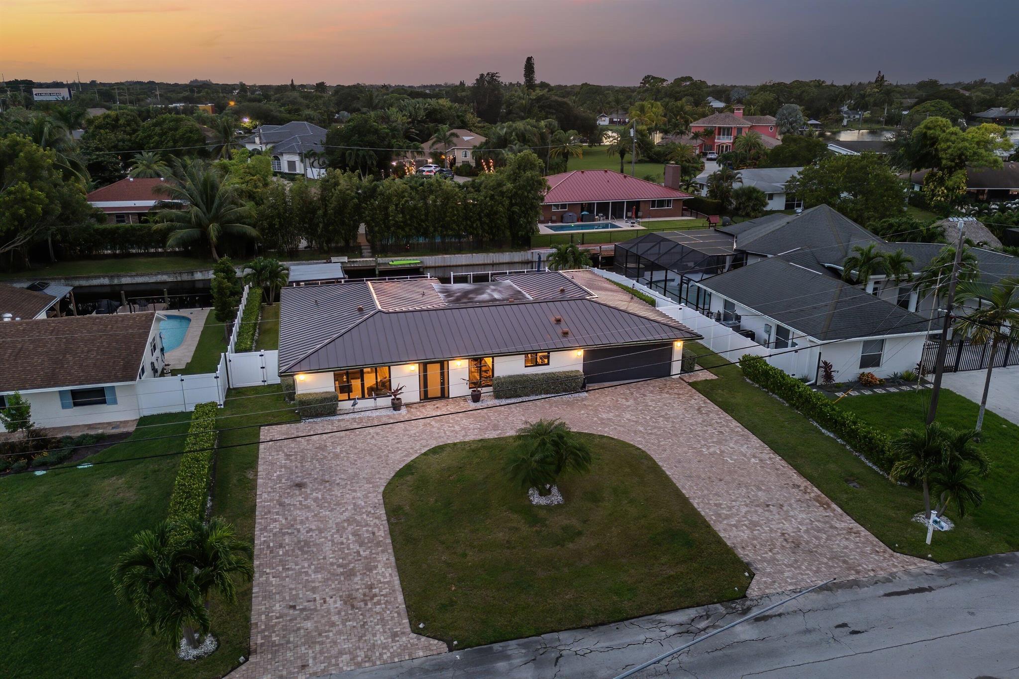 ISLAND ESTS ADD 1 IN - Residential