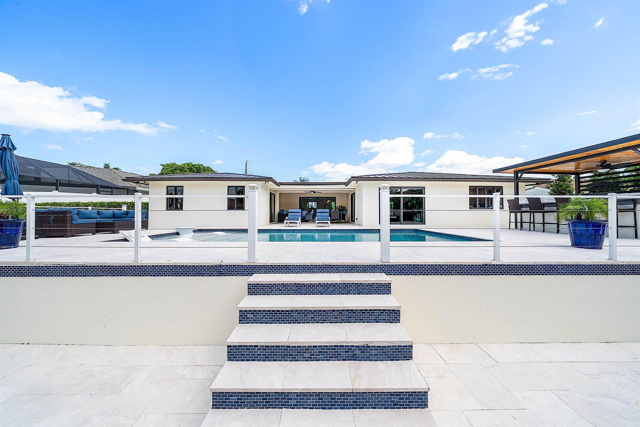 ISLAND ESTS ADD 1 IN - Residential