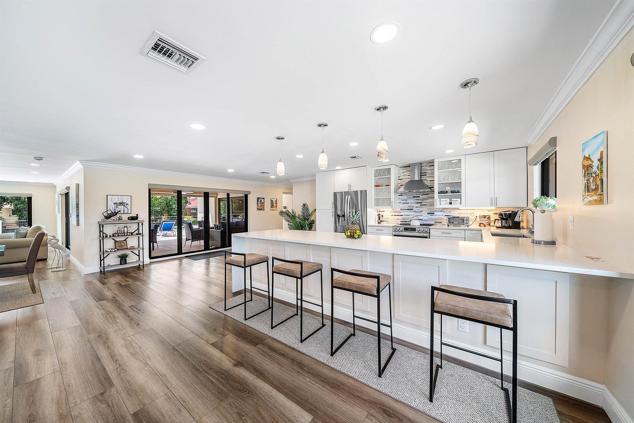 ISLAND ESTS ADD 1 IN - Residential