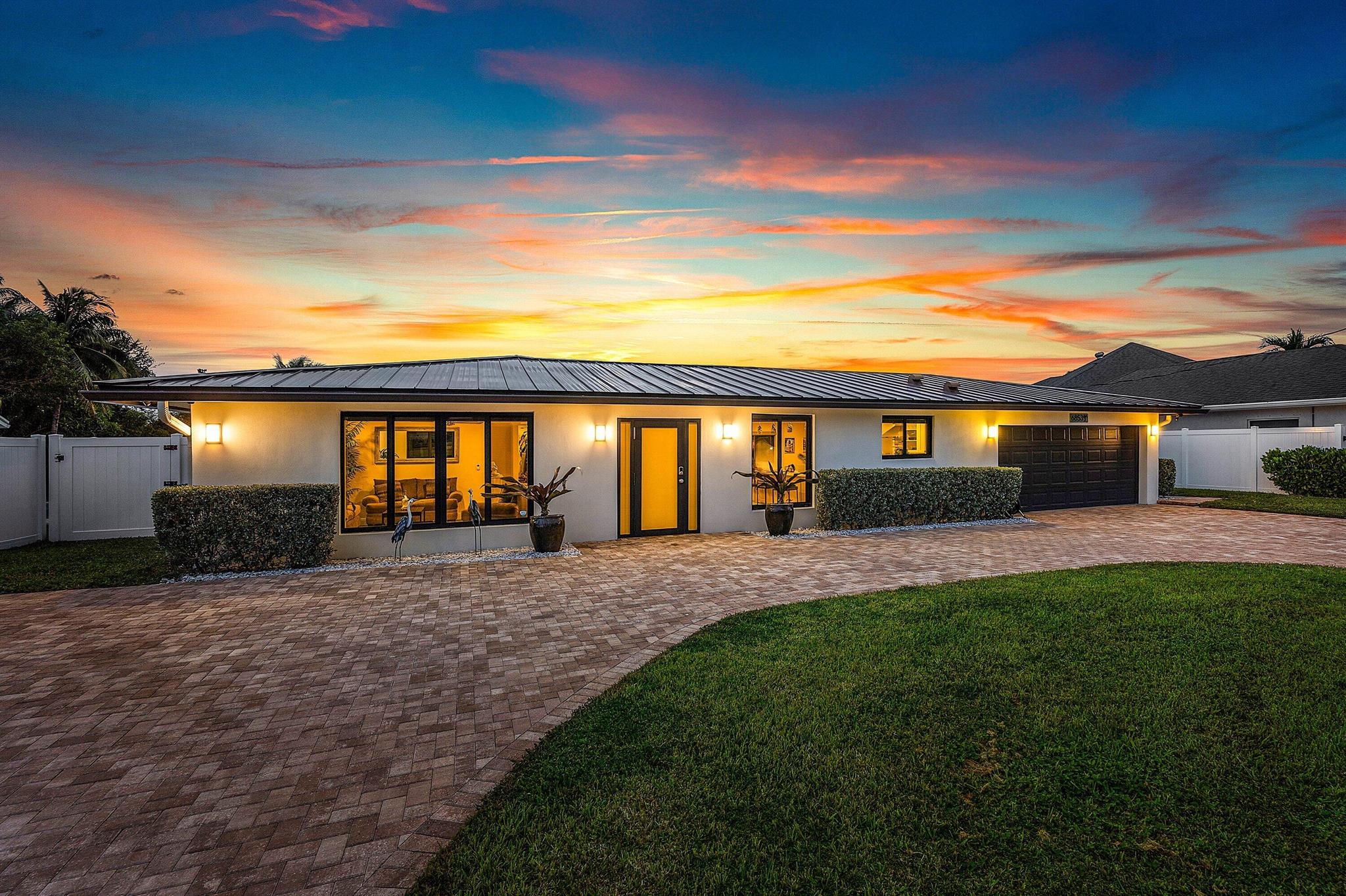 ISLAND ESTS ADD 1 IN - Residential