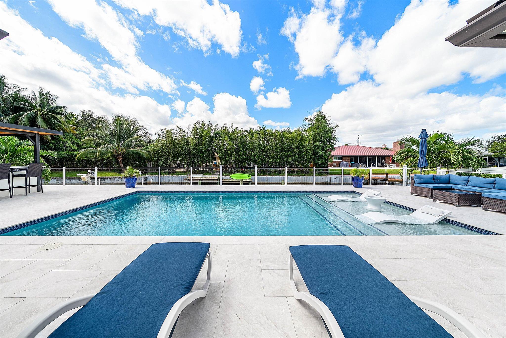 ISLAND ESTS ADD 1 IN - Residential
