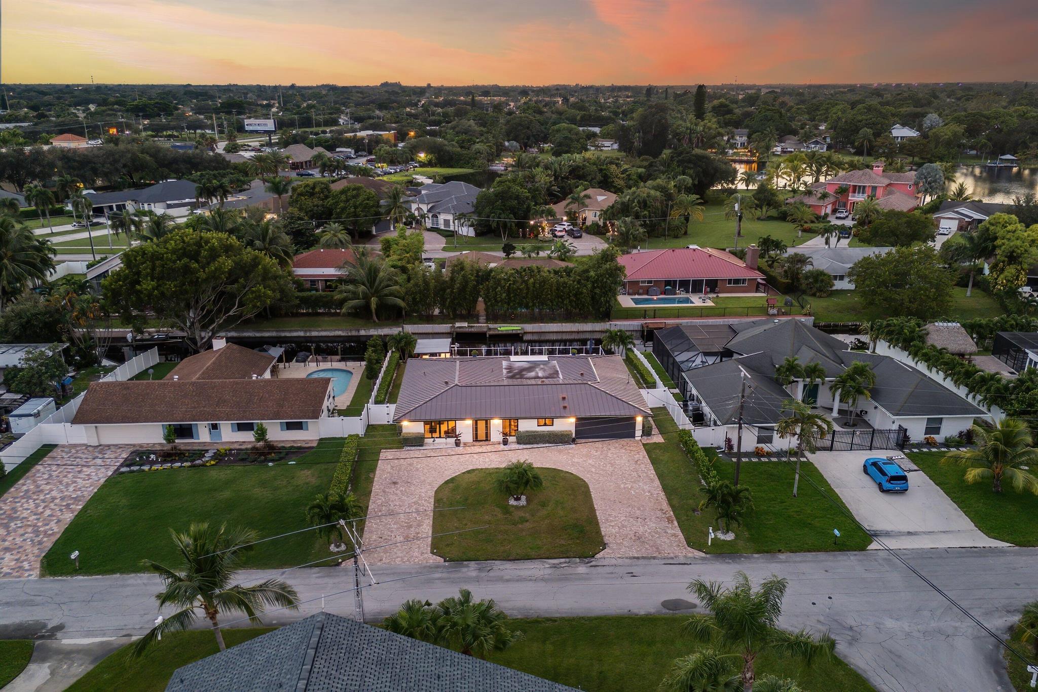 ISLAND ESTS ADD 1 IN - Residential