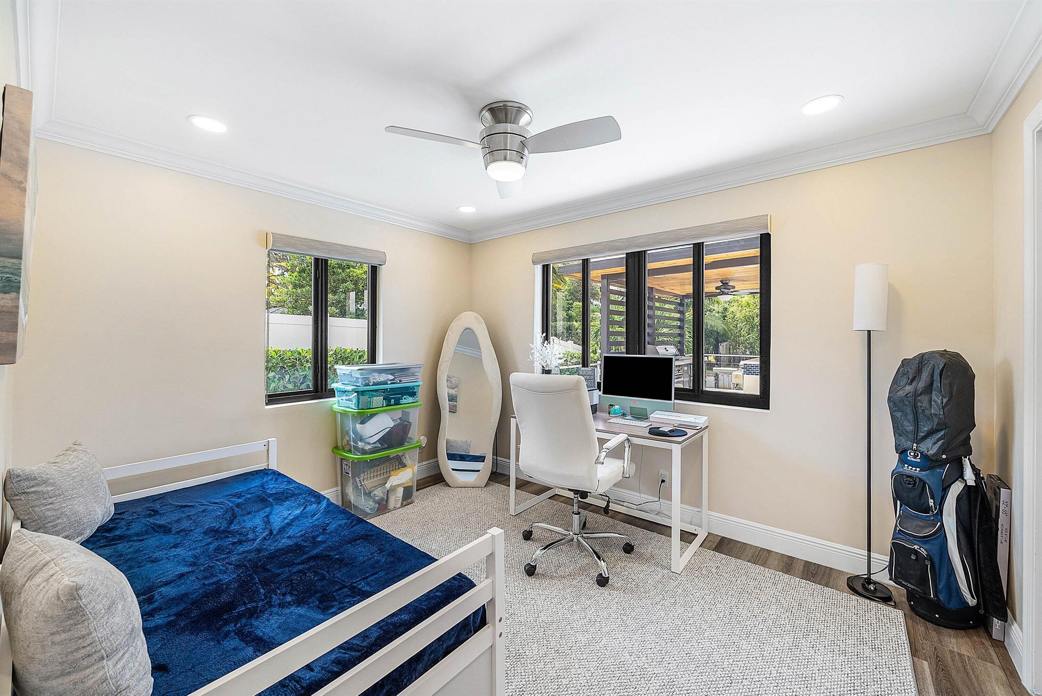 ISLAND ESTS ADD 1 IN - Residential