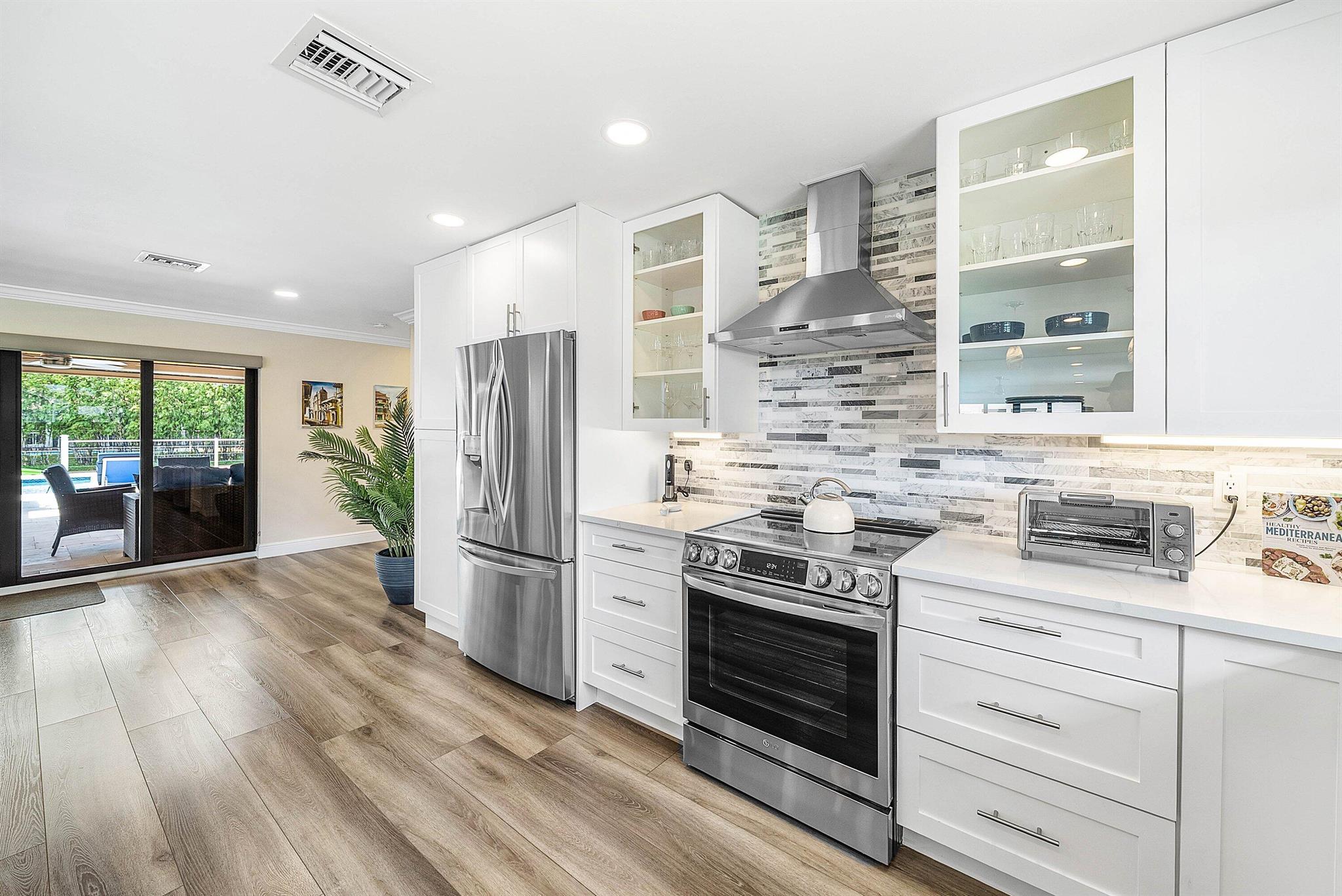 ISLAND ESTS ADD 1 IN - Residential