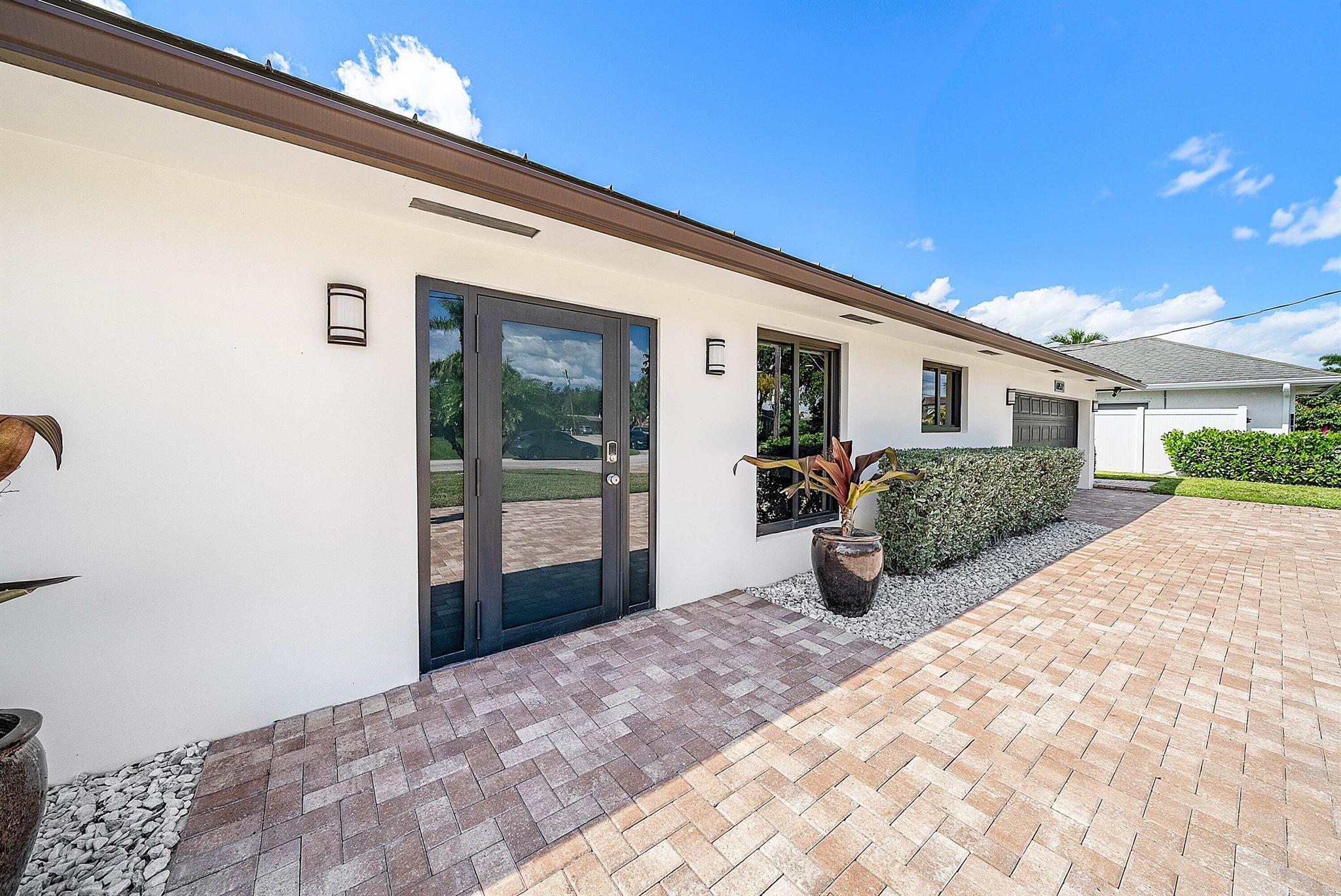 ISLAND ESTS ADD 1 IN - Residential
