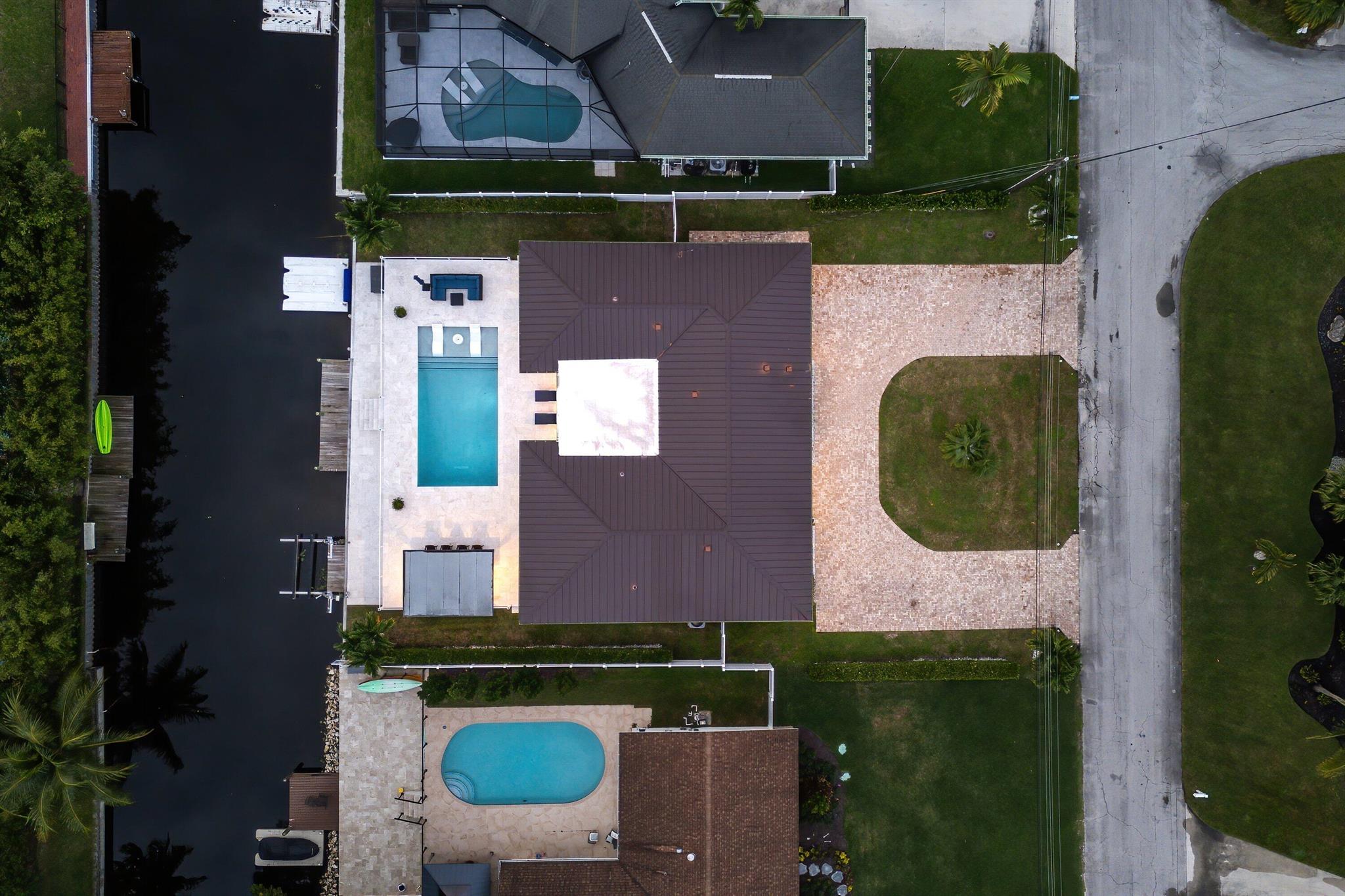 ISLAND ESTS ADD 1 IN - Residential