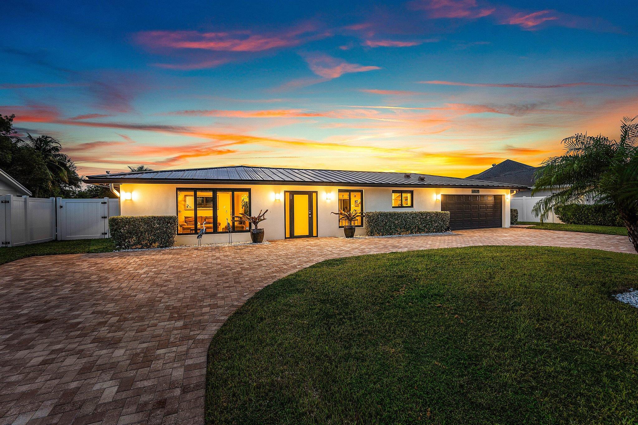ISLAND ESTS ADD 1 IN - Residential