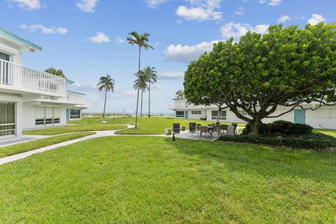 A home in Lauderdale By The Sea