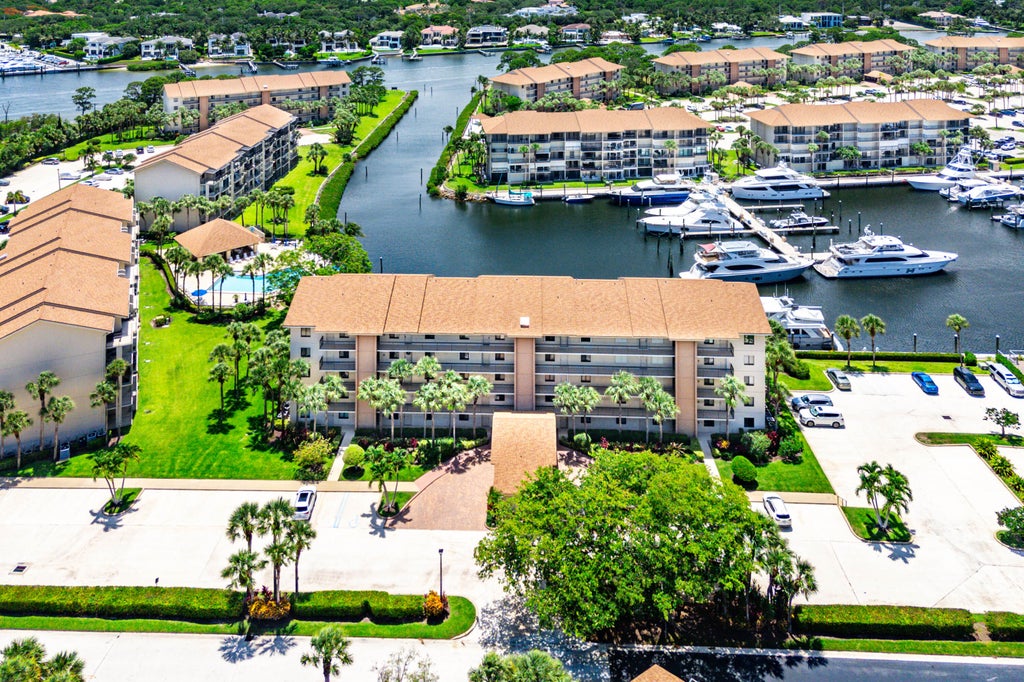 Photo of 1301 Seafarer Circle #403, Jupiter, FL 33477 (MLS # B26044330)
