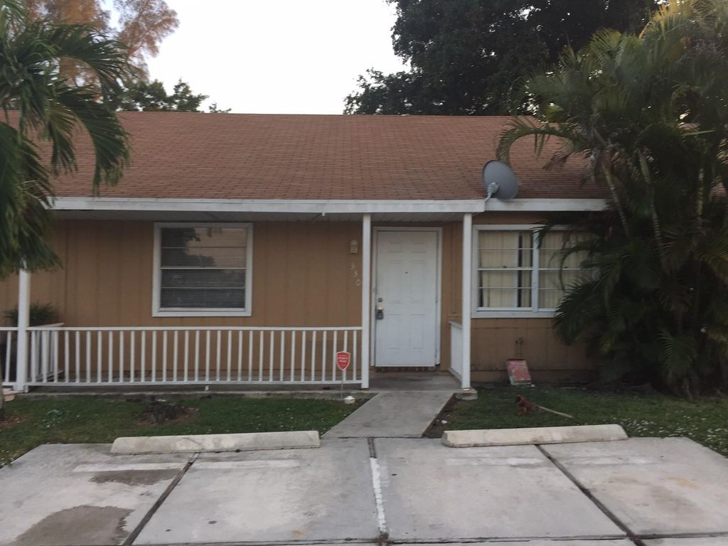 Photo of 330 NW 47th Street #330, Deerfield Beach, FL 33064 (MLS # F10495269)