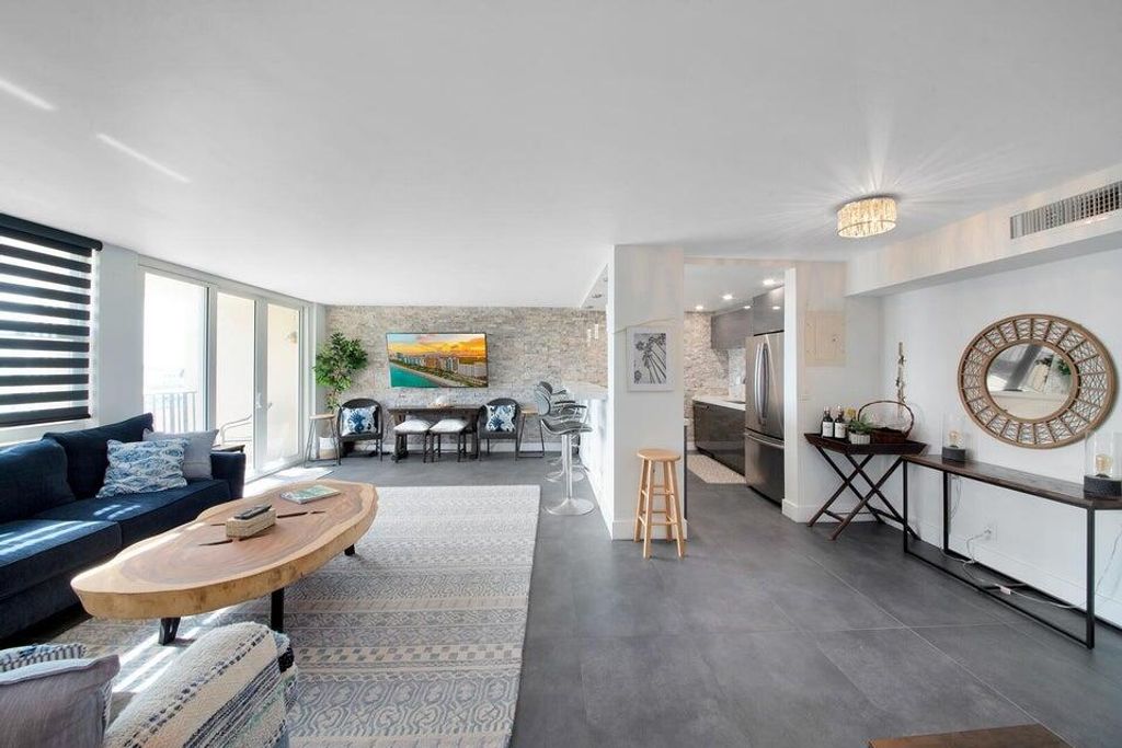 Photo of 2881 NE 33rd Court #5f, Fort Lauderdale, FL 33306 (MLS # R11164455)