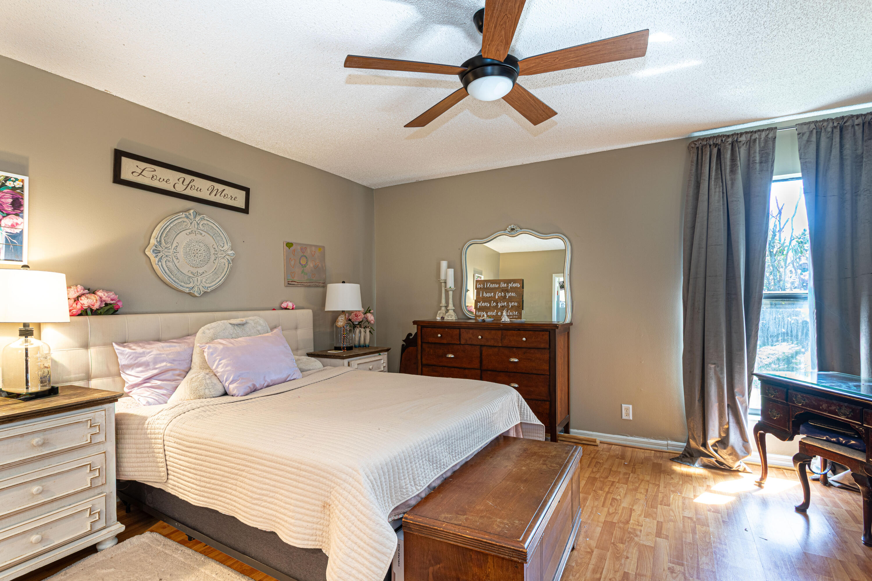 CANARY PALM CLUB - Residential