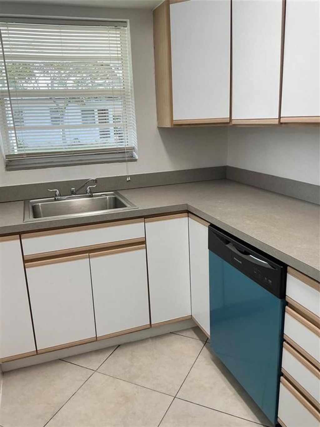 Photo of 1647 NE 12th Street, Fort Lauderdale, FL 33304 (MLS # B26043787)