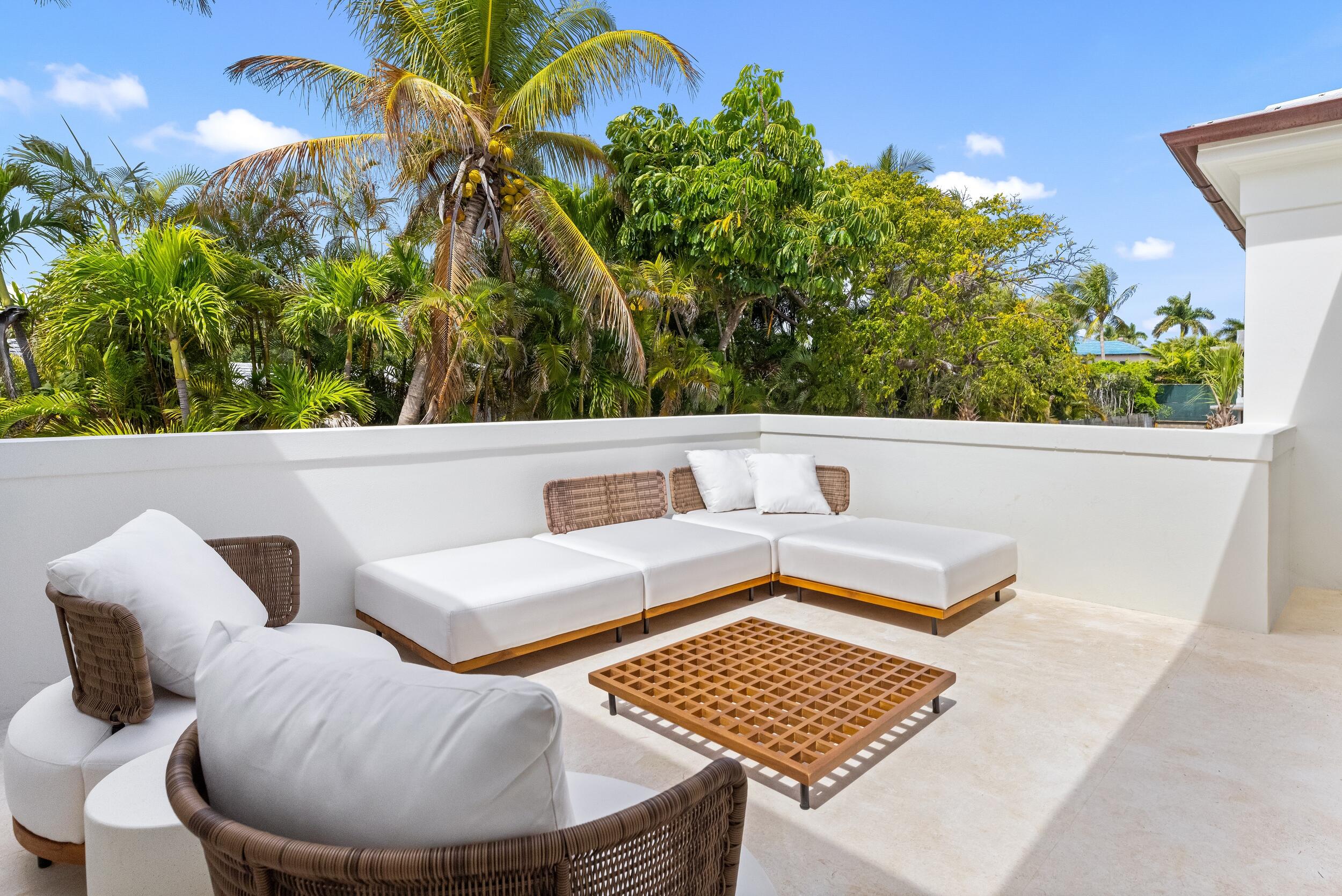 EAST SHORE - Residential