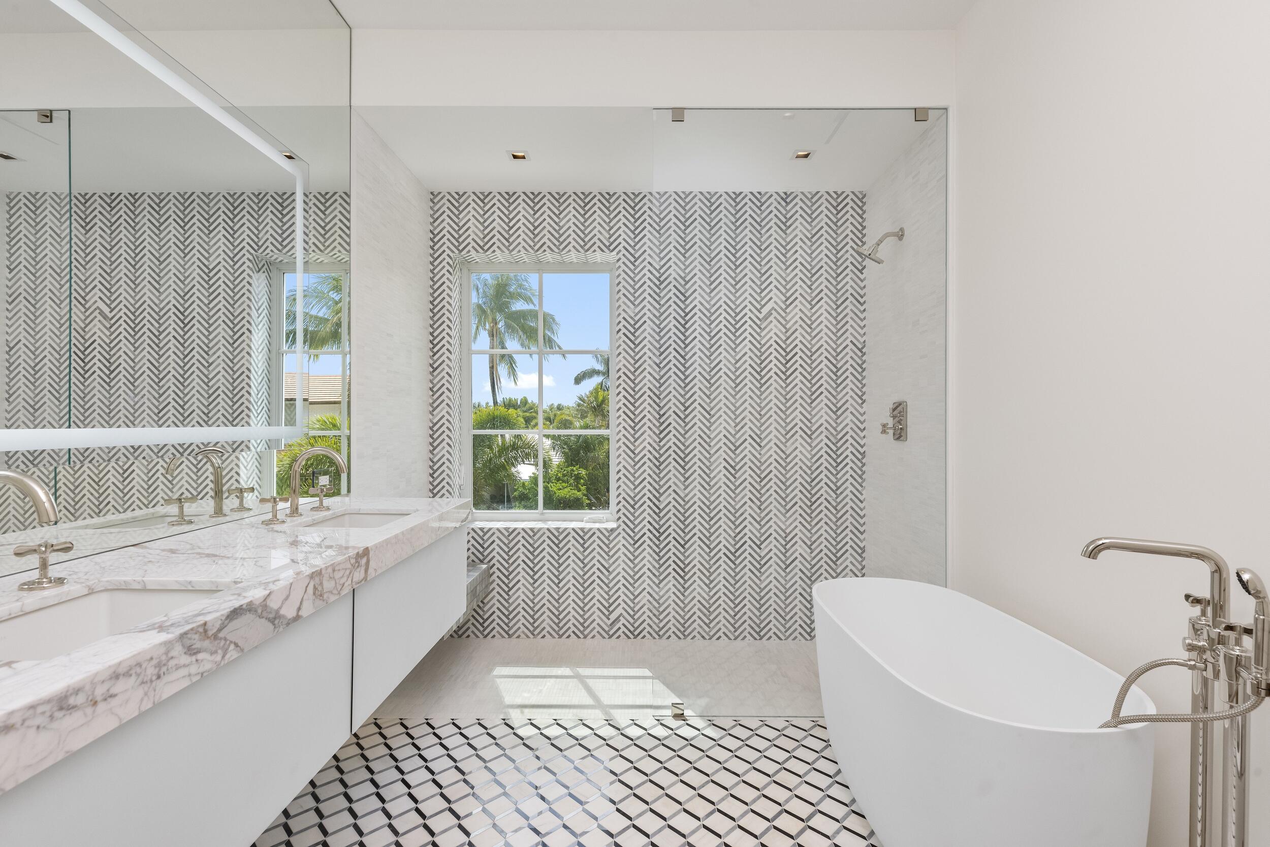 EAST SHORE - Residential