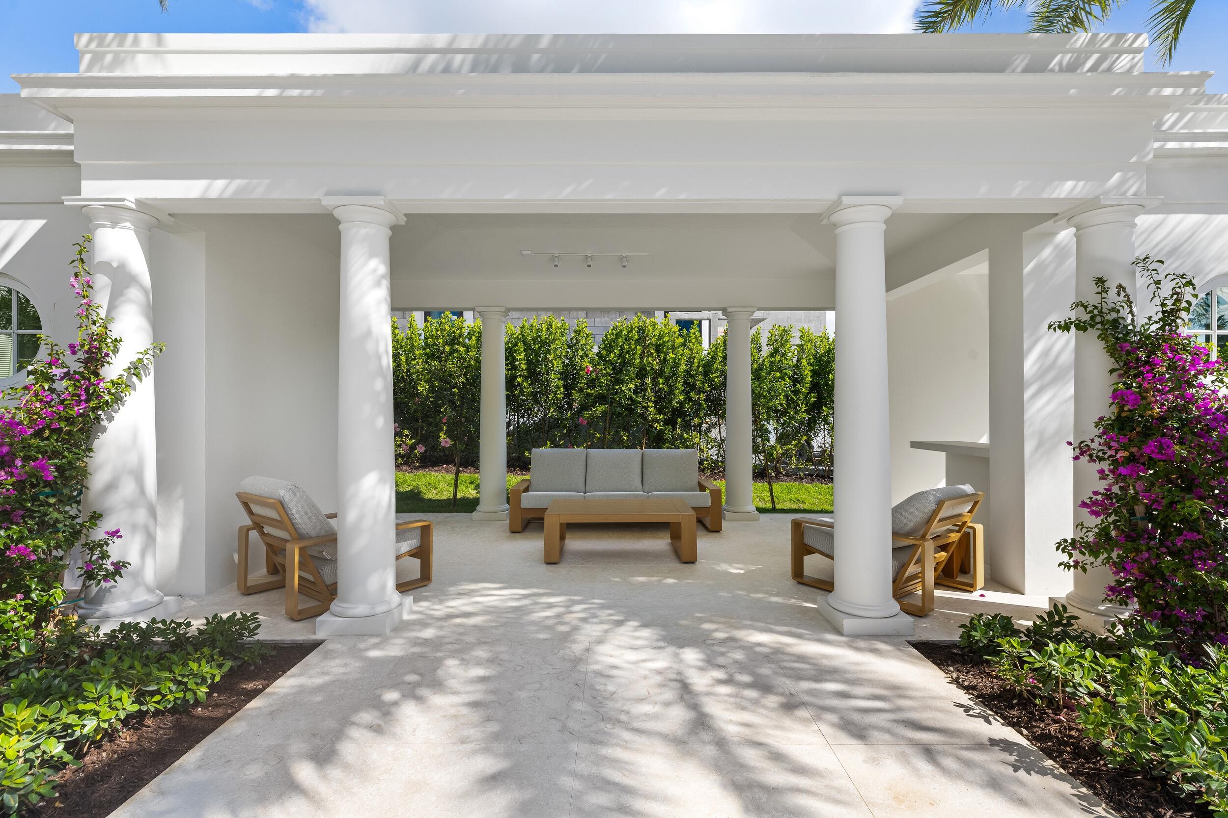 EAST SHORE - Residential
