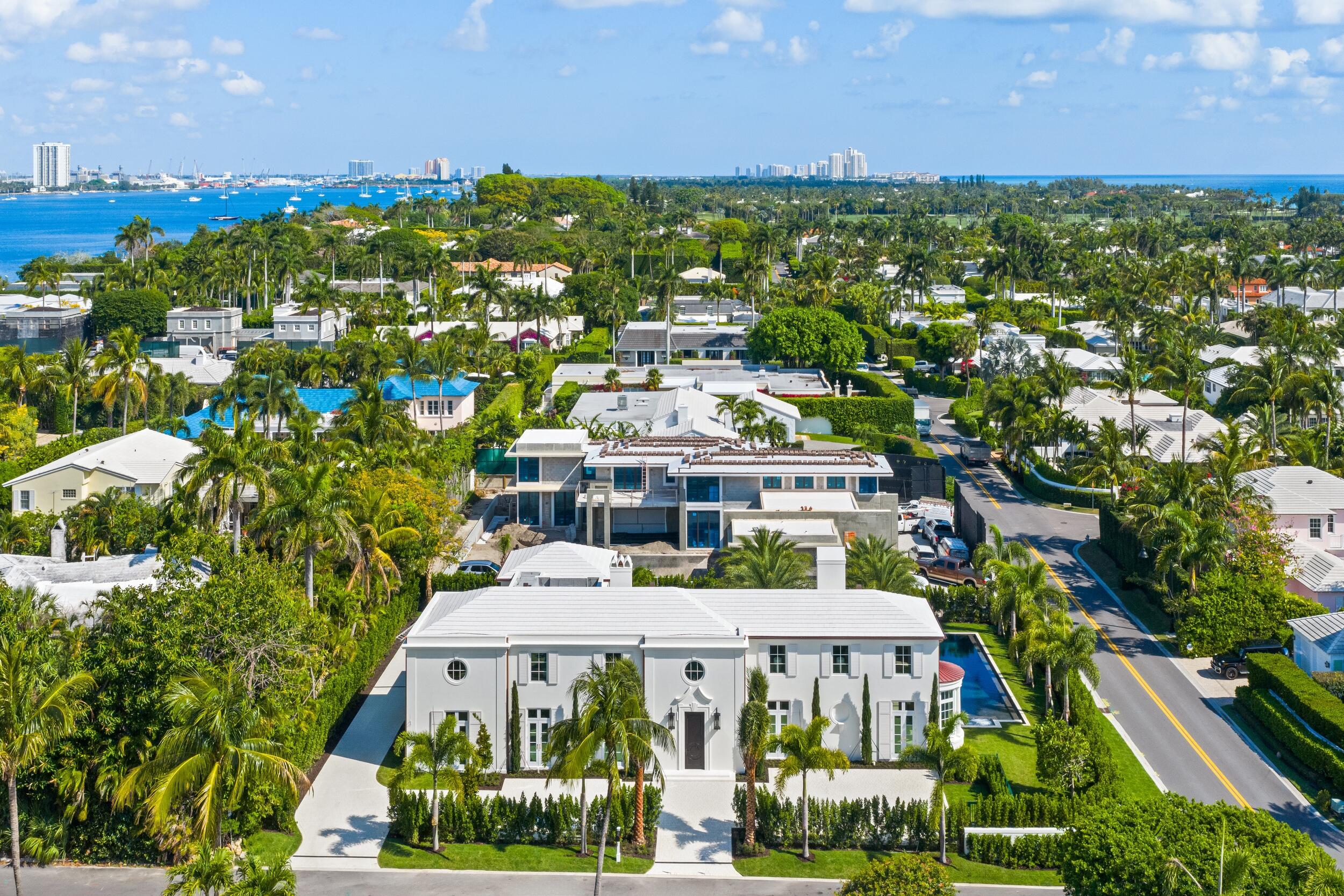 EAST SHORE - Residential