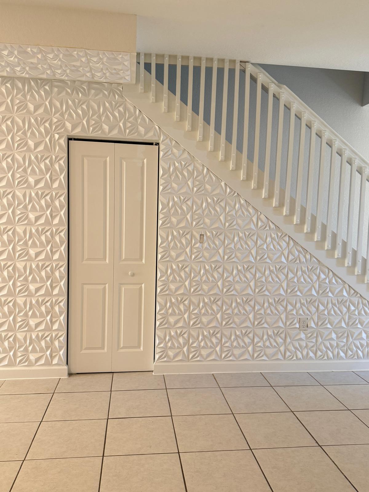 View photos, virtual tours, details... 2739 SE 17th Street