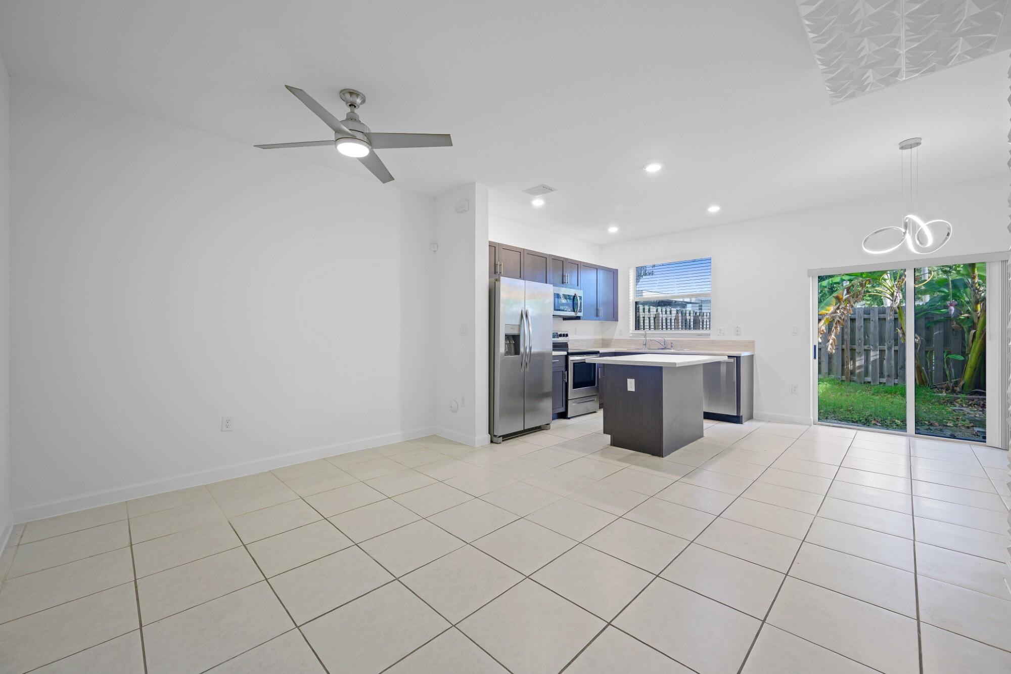 HOMESTEAD PARK OF COMMERCE - Residential