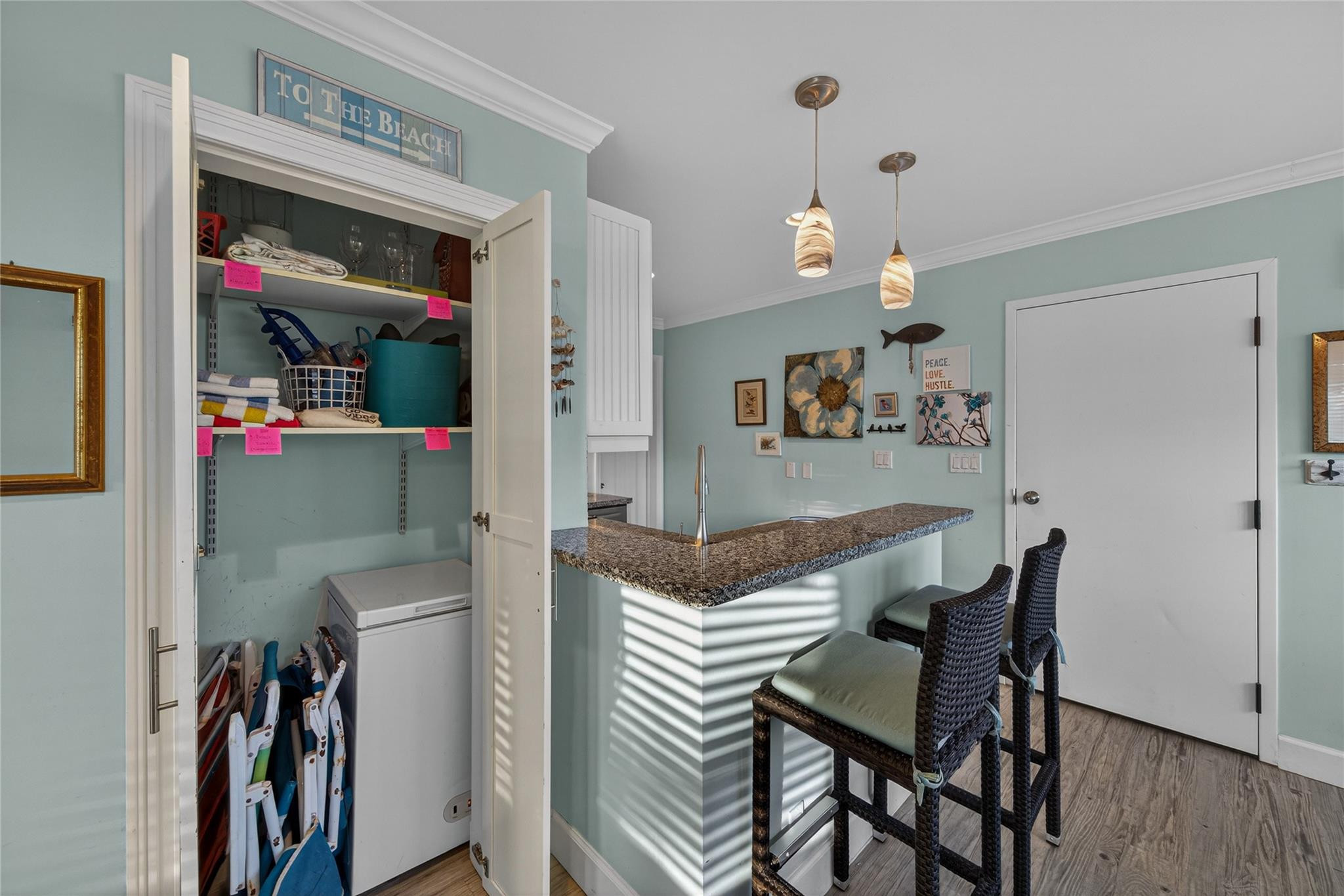 Ocean Terrace - Residential