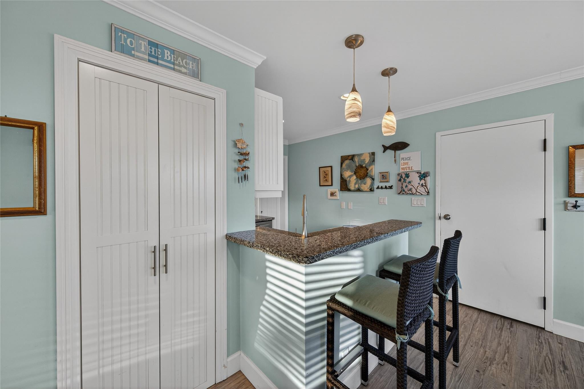 Ocean Terrace - Residential