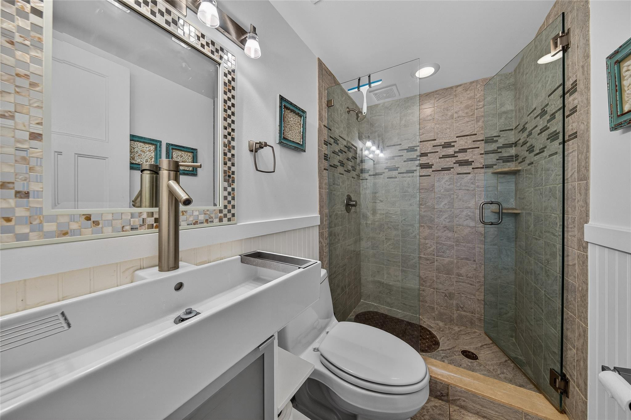 Ocean Terrace - Residential