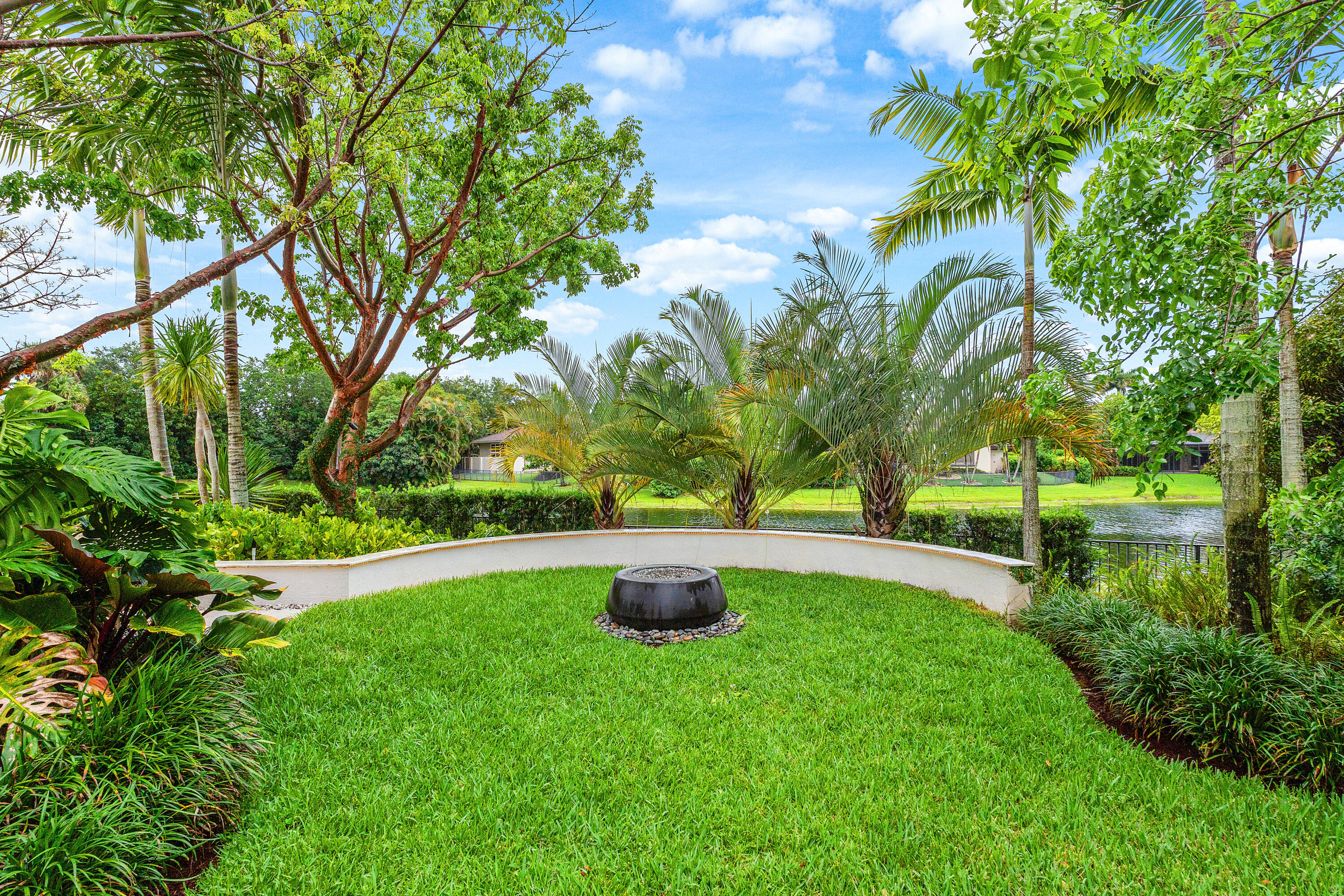PARKLAND GOLF & COUNTRY CLUB - Residential