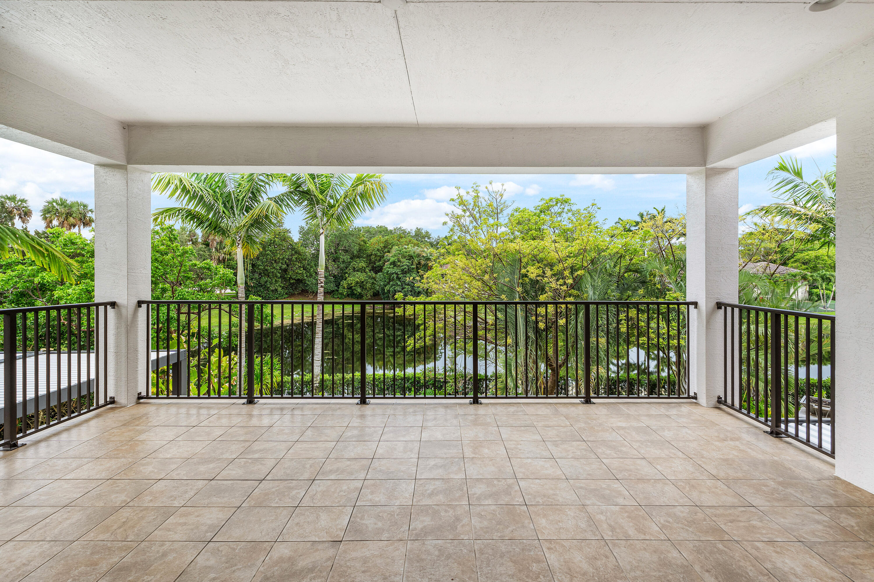 PARKLAND GOLF & COUNTRY CLUB - Residential