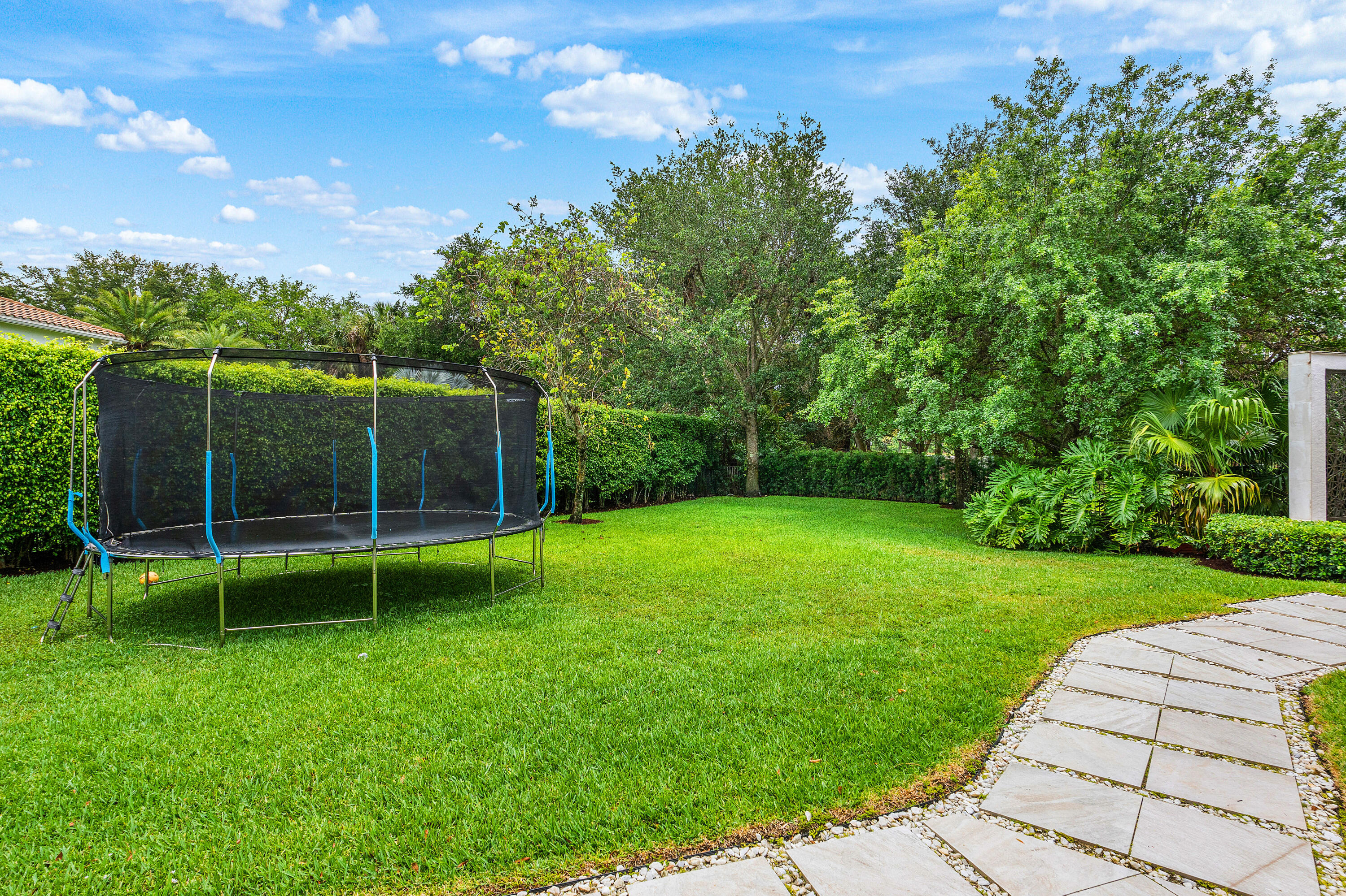 PARKLAND GOLF & COUNTRY CLUB - Residential