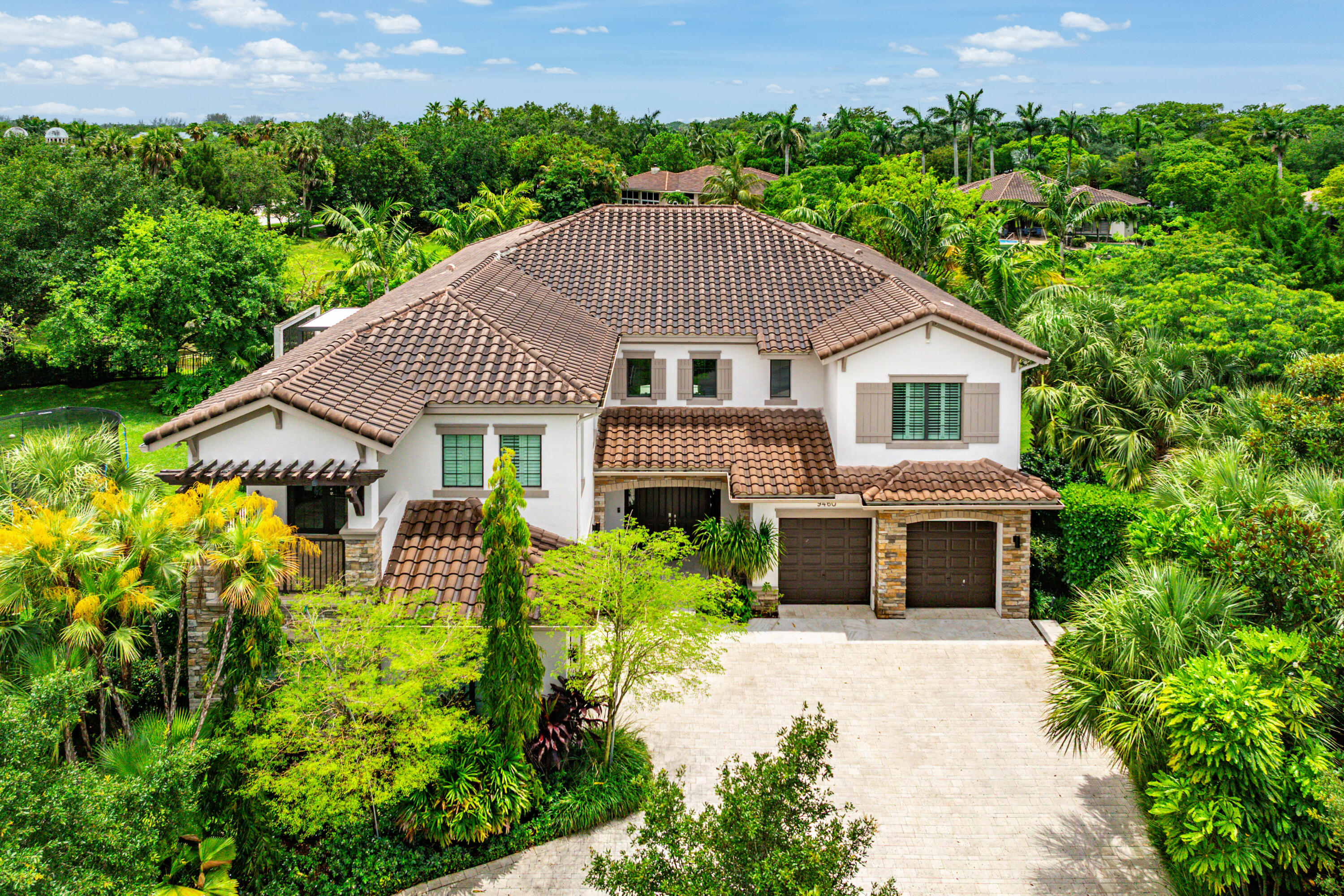 PARKLAND GOLF & COUNTRY CLUB - Residential