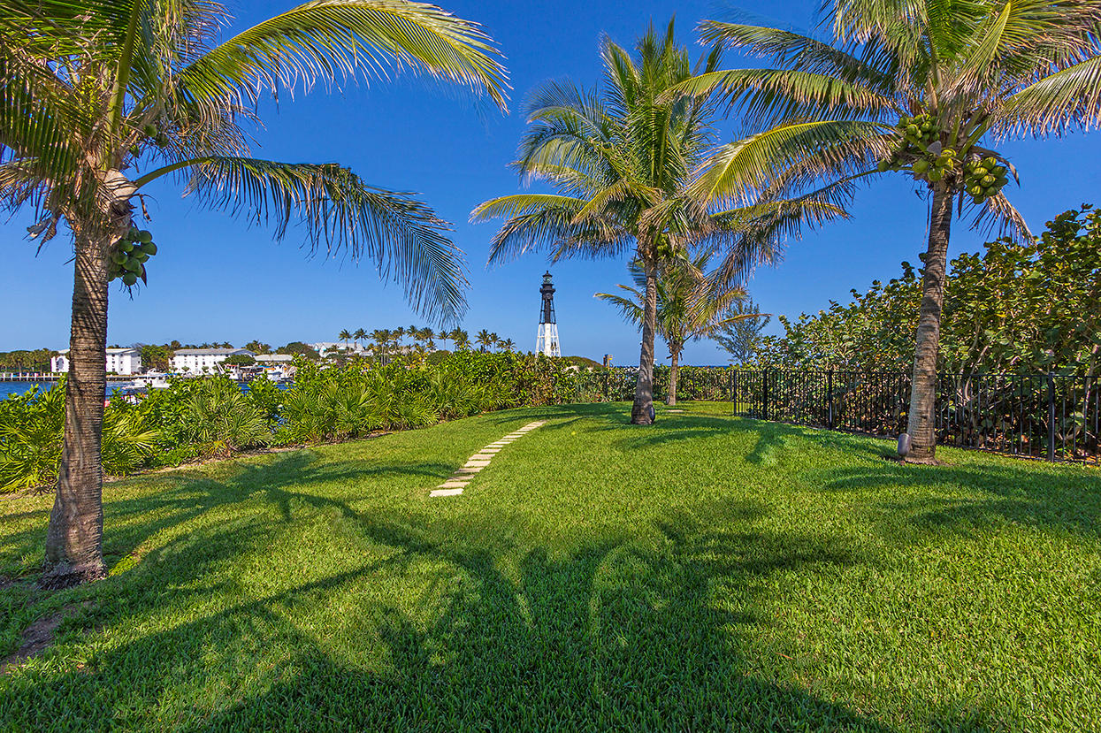 HILLSBORO SHORES SEC A - Residential