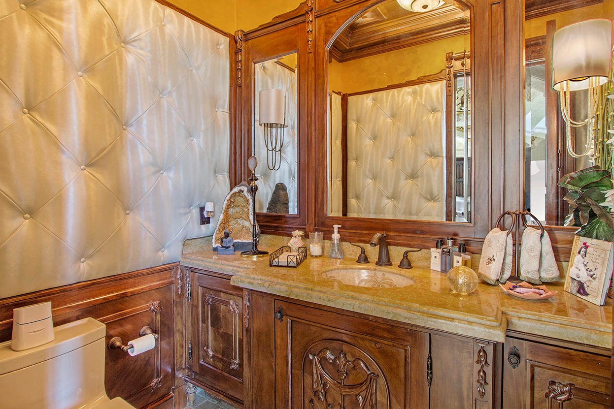 HILLSBORO SHORES SEC A - Residential