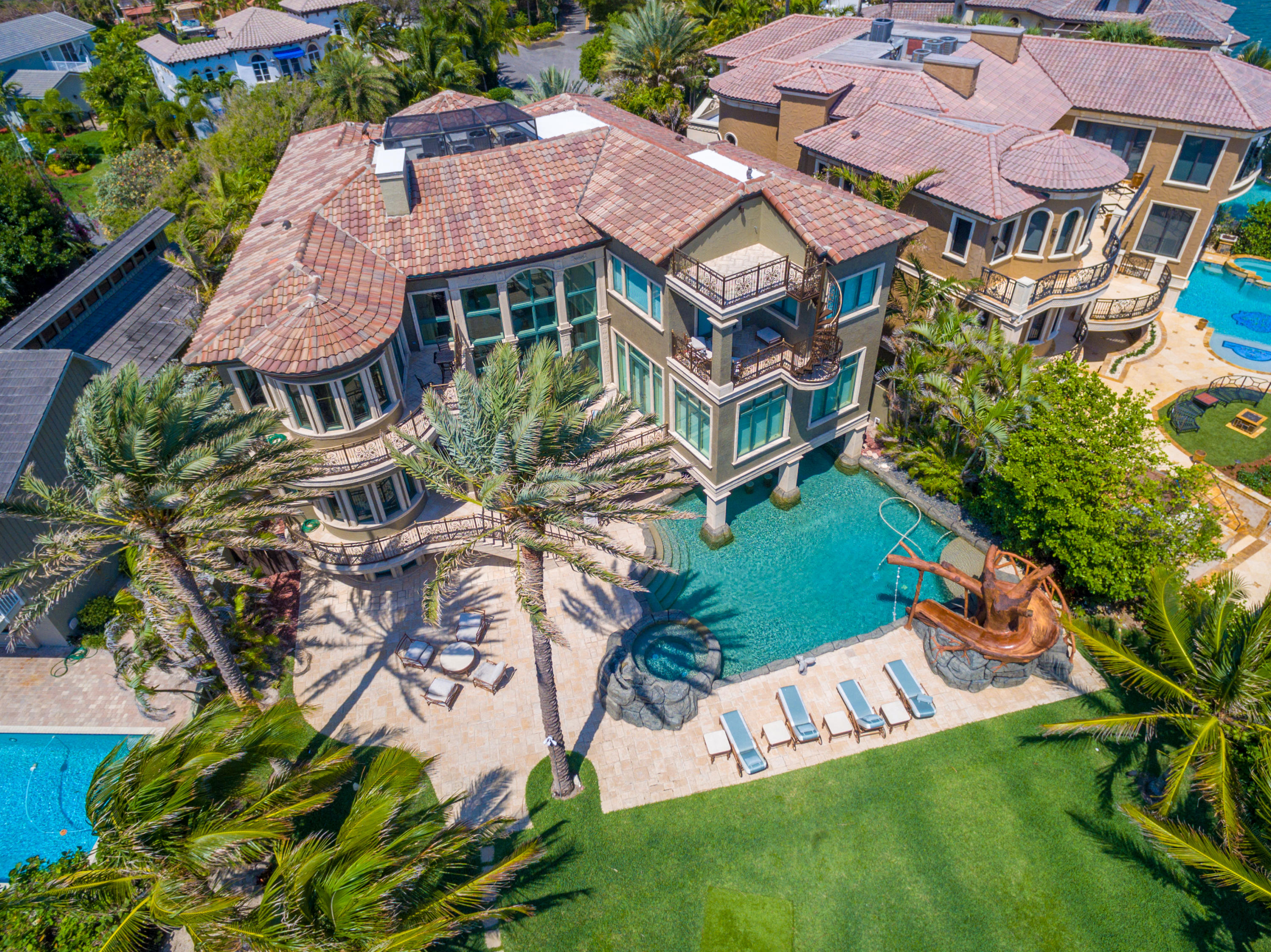 HILLSBORO SHORES SEC A - Residential