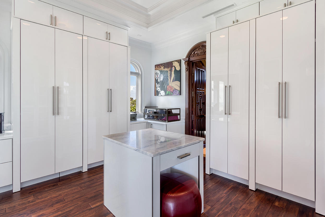 HILLSBORO SHORES SEC A - Residential