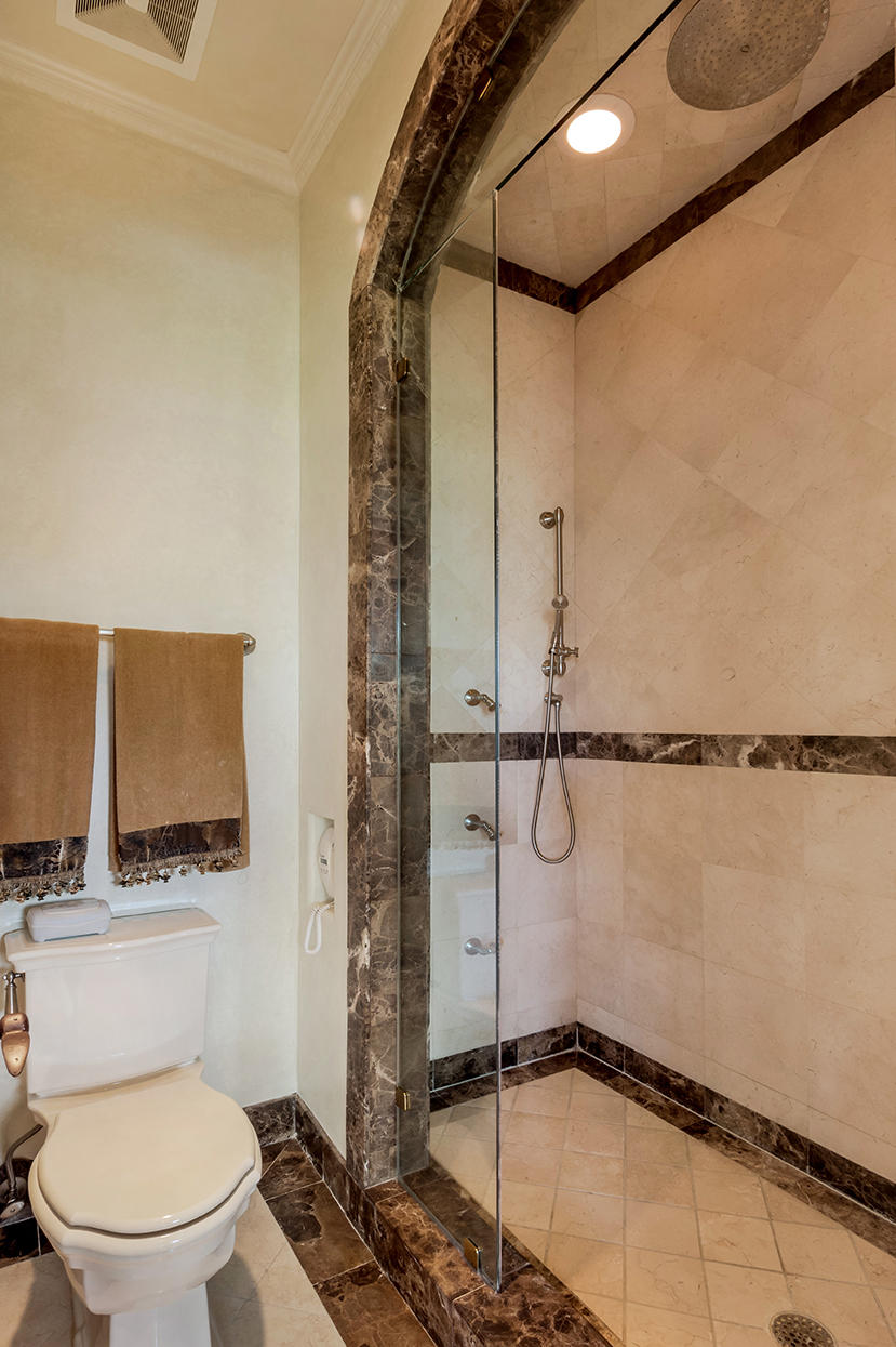 HILLSBORO SHORES SEC A - Residential