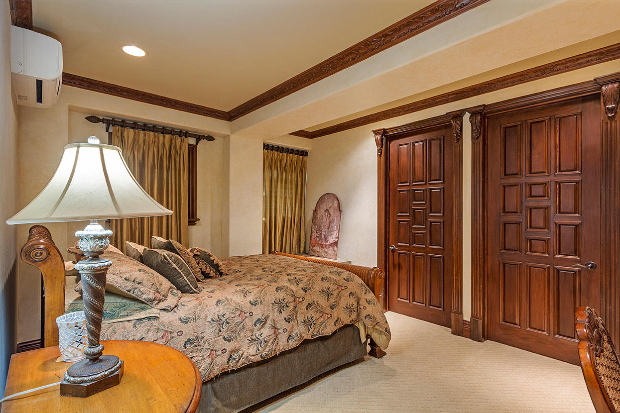 HILLSBORO SHORES SEC A - Residential