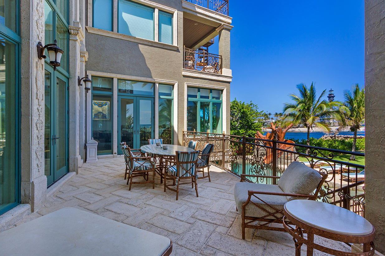 HILLSBORO SHORES SEC A - Residential