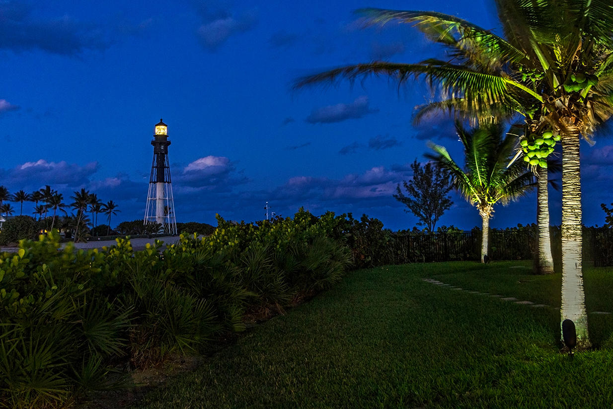 HILLSBORO SHORES SEC A - Residential