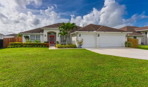 A home in Port St Lucie