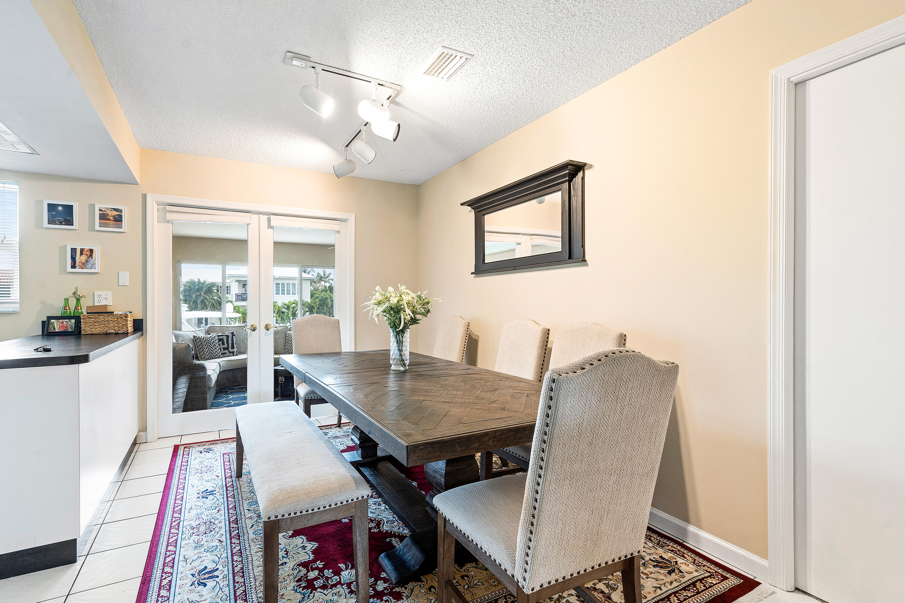 BEL LIDO ESTATES CONDO - Residential Income