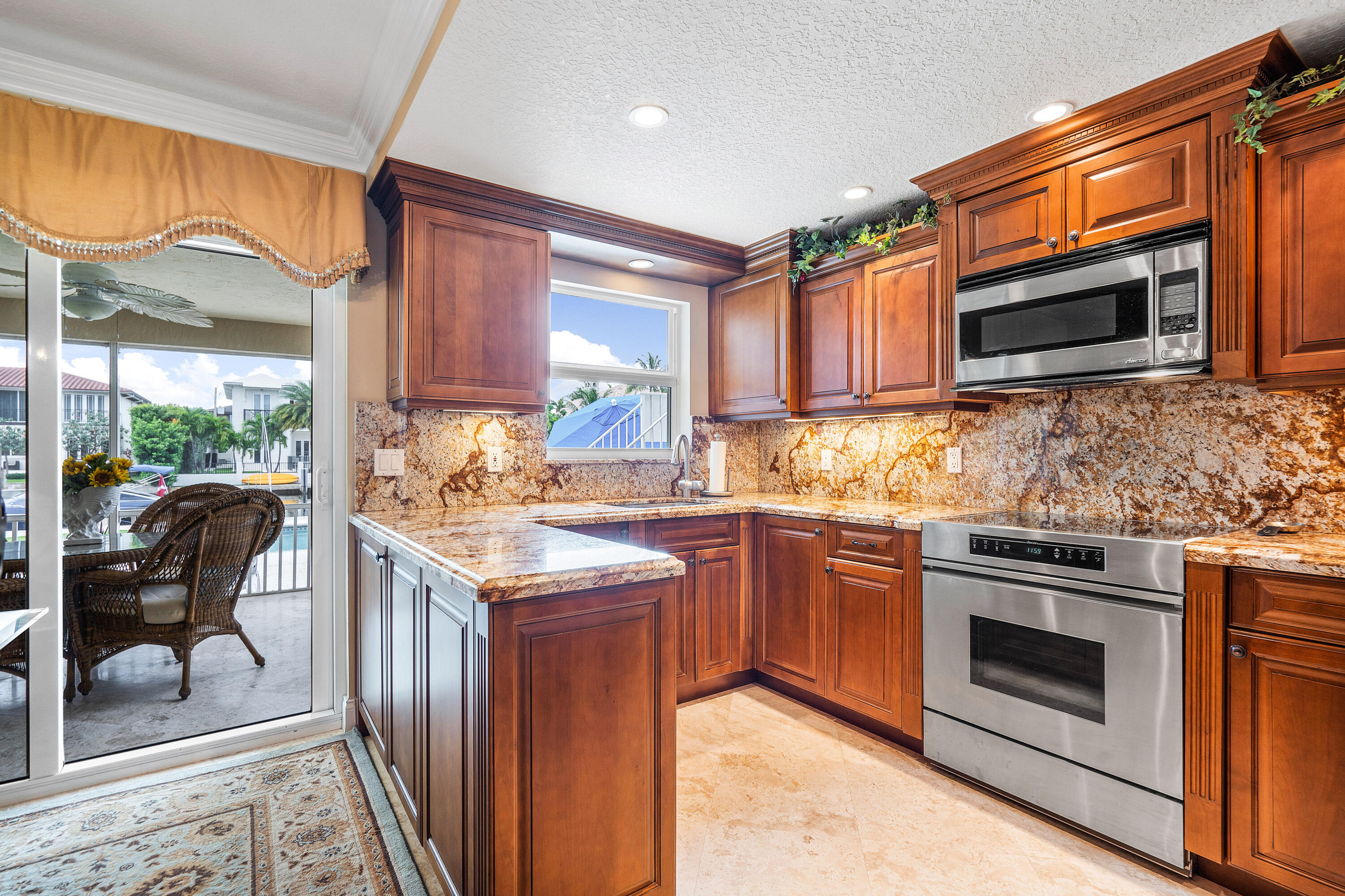 BEL LIDO ESTATES CONDO - Residential Income