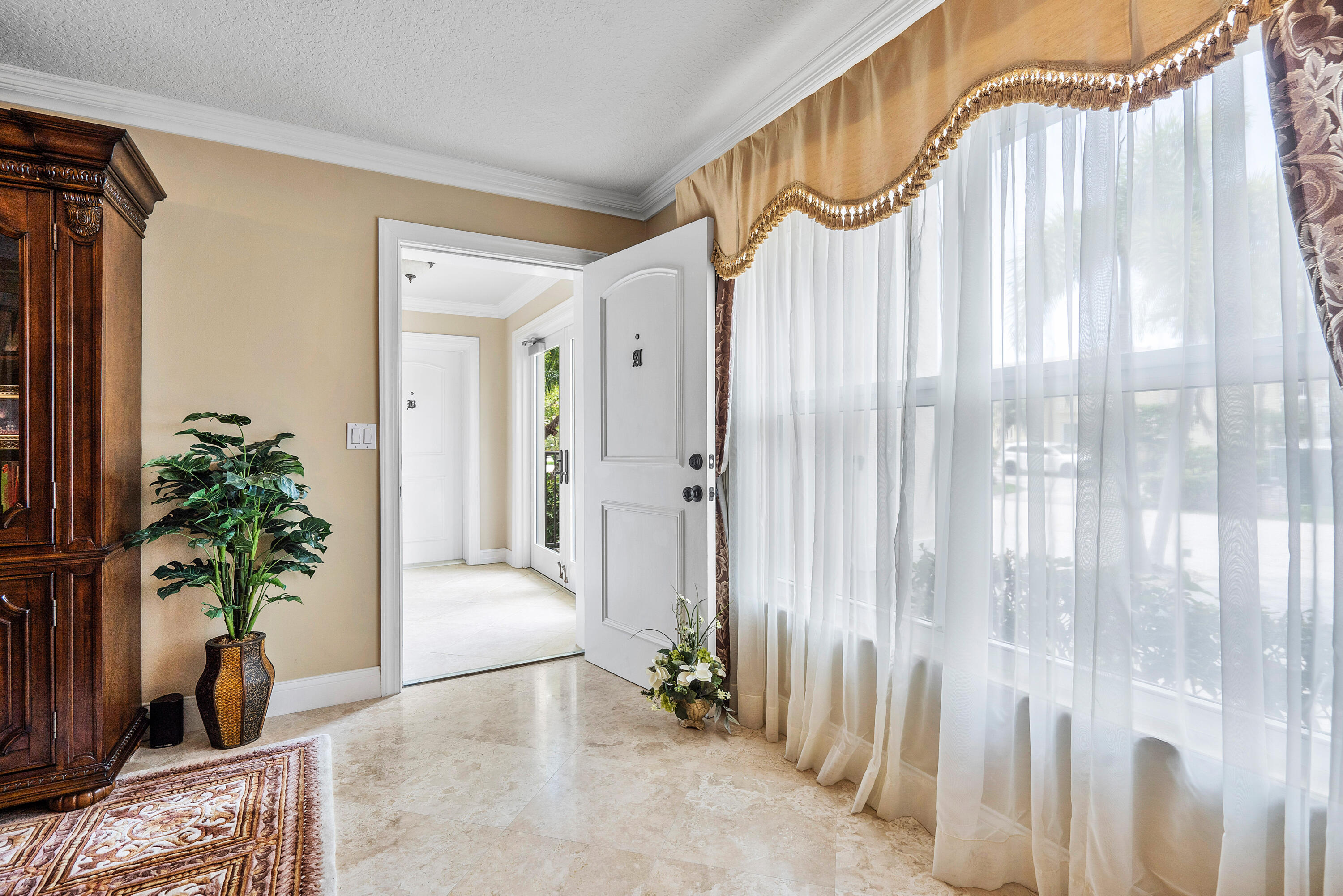 BEL LIDO ESTATES CONDO - Residential Income