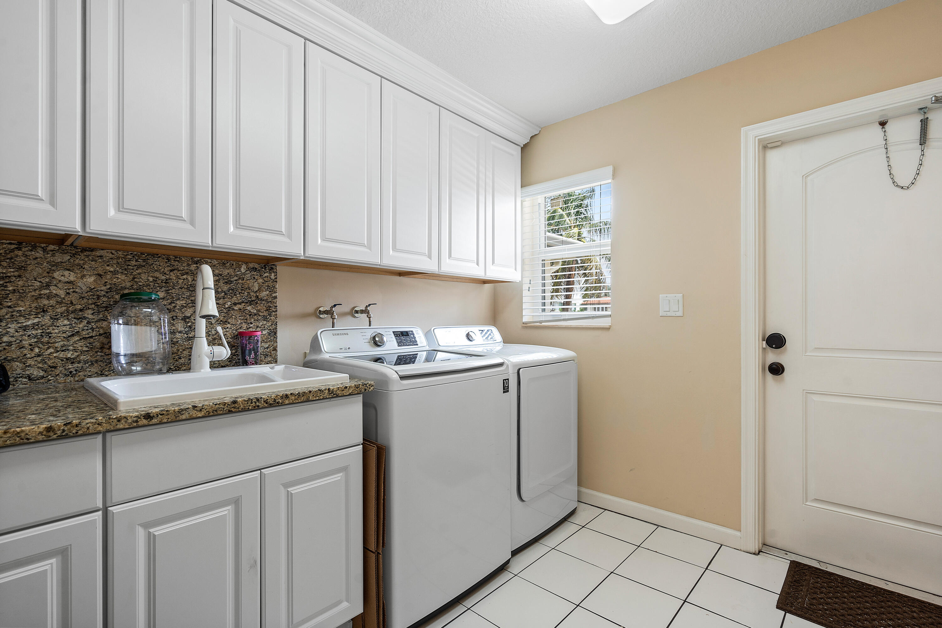 BEL LIDO ESTATES CONDO - Residential Income