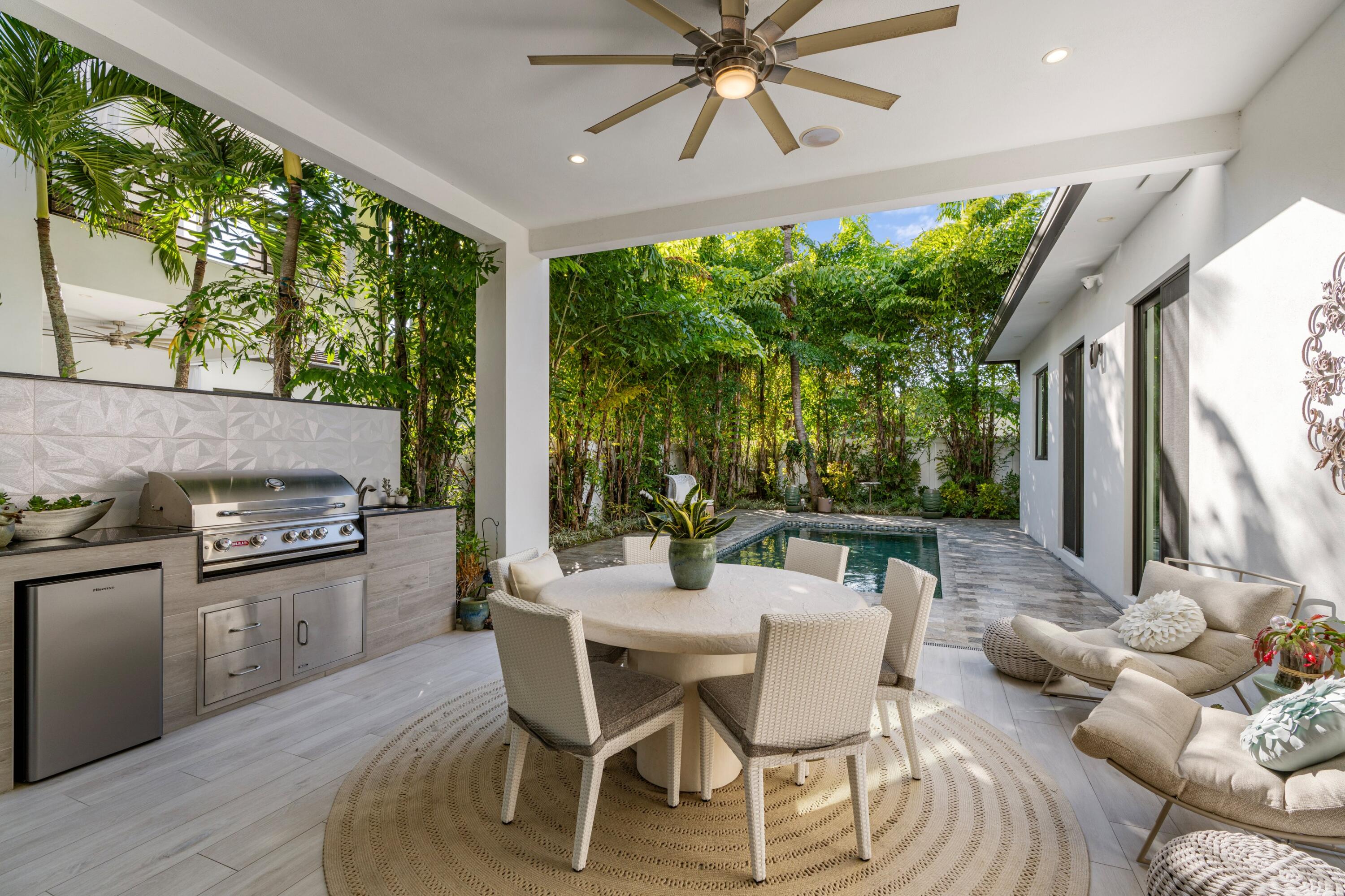 LA HACIENDA DELRAY - Residential