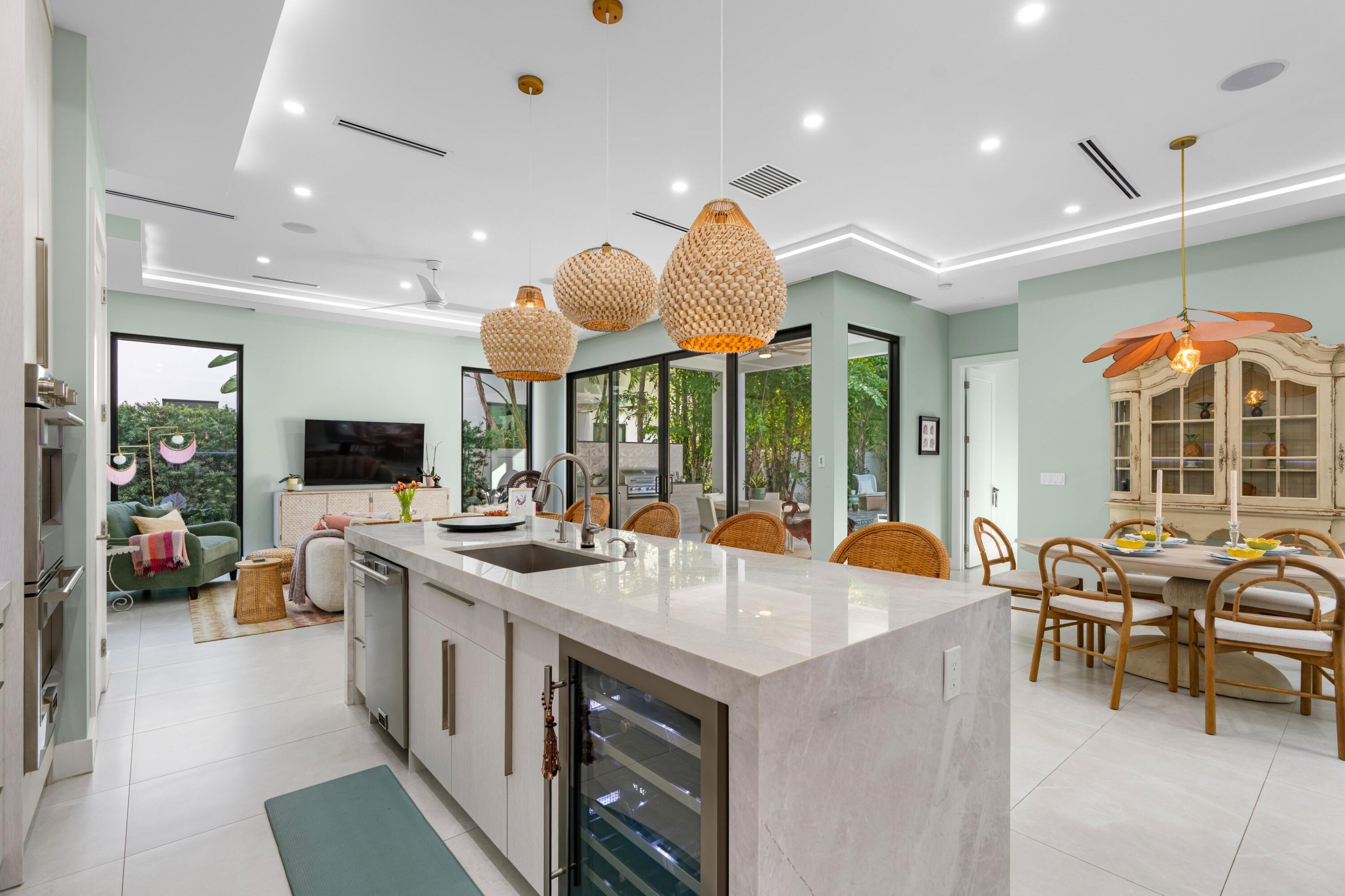 LA HACIENDA DELRAY - Residential