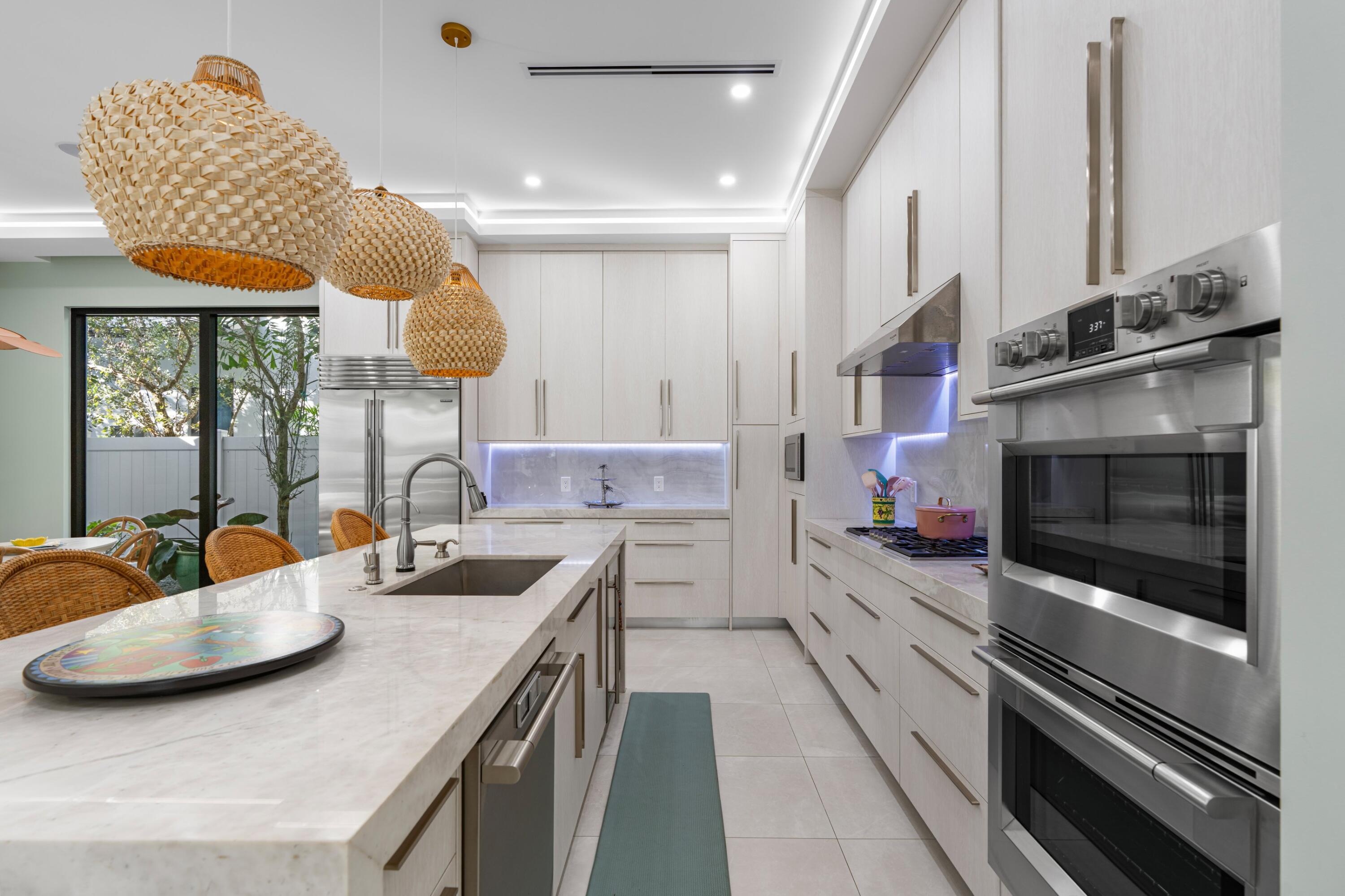 LA HACIENDA DELRAY - Residential