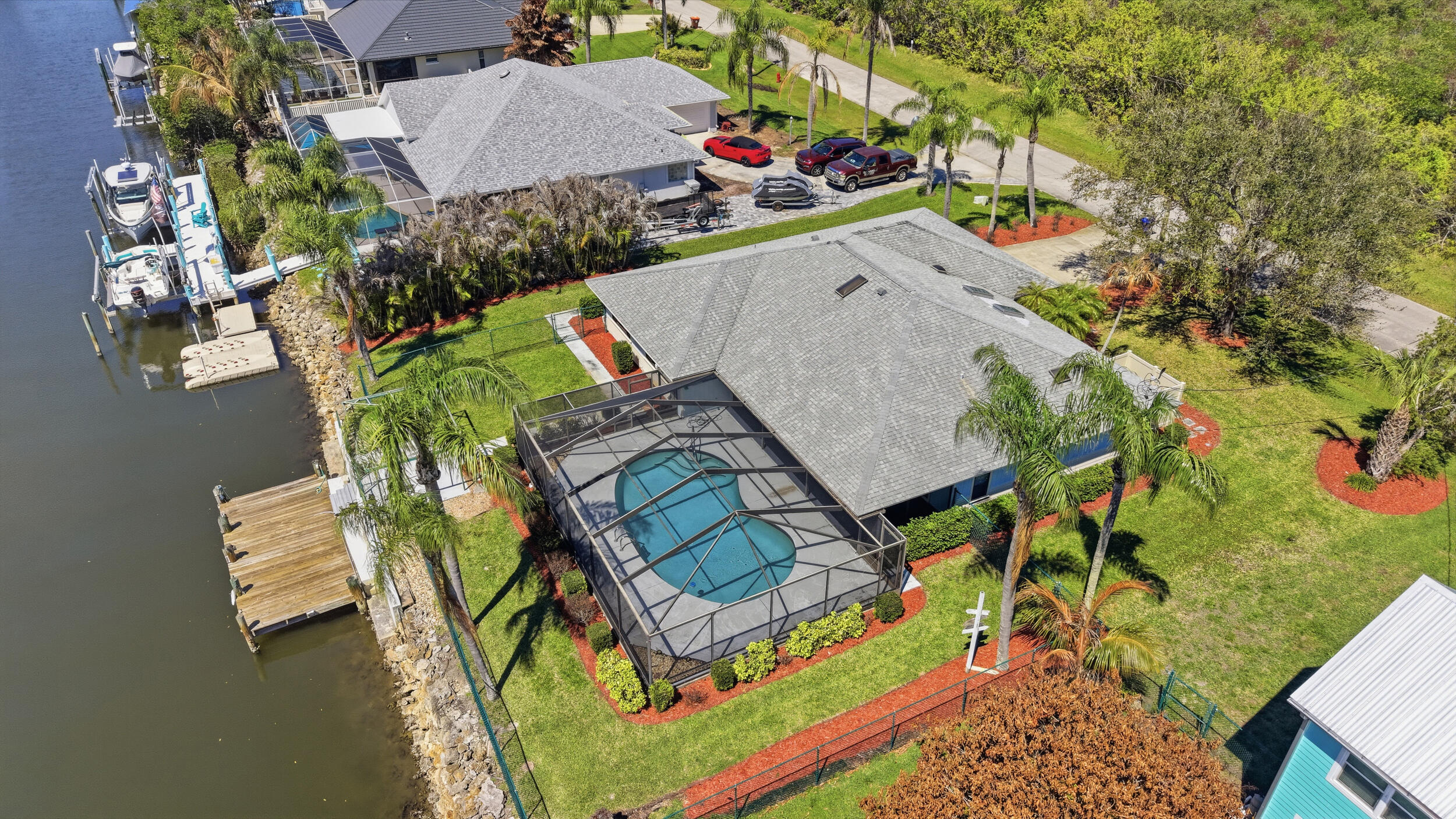 RIVER SHORES ESTATES UNIT 4 - Residential