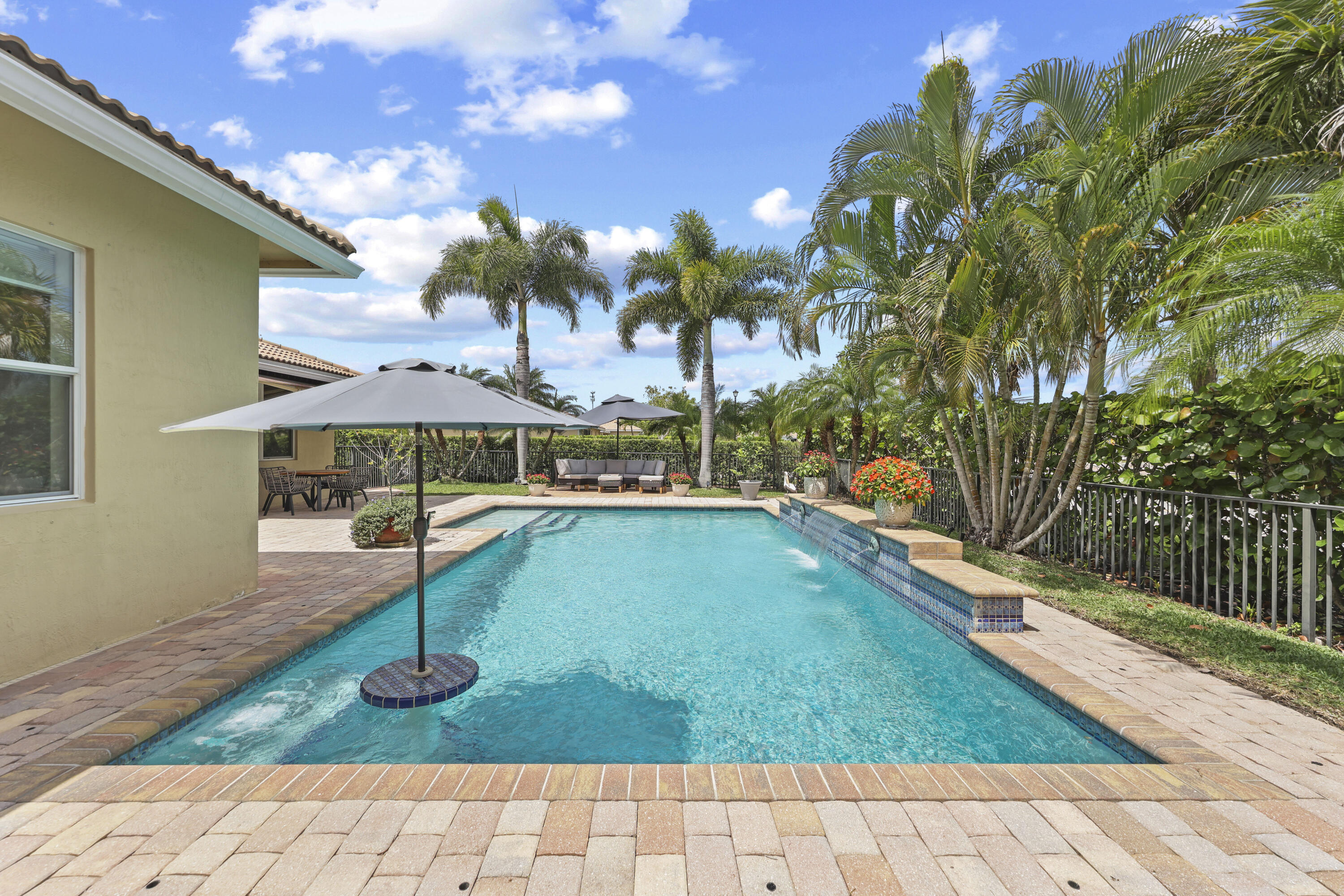 PIONEER TRAIL PUD - Residential