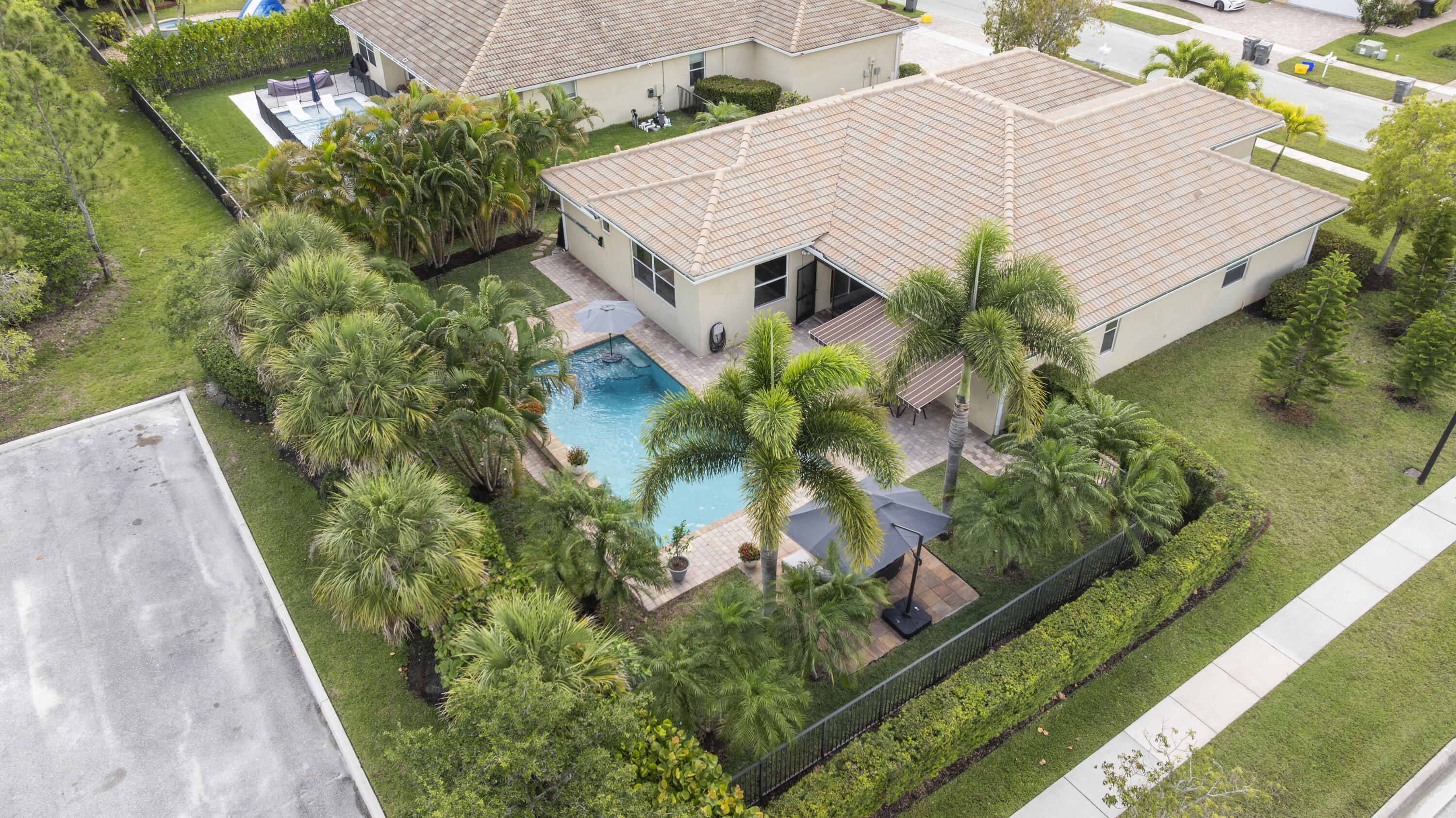 PIONEER TRAIL PUD - Residential